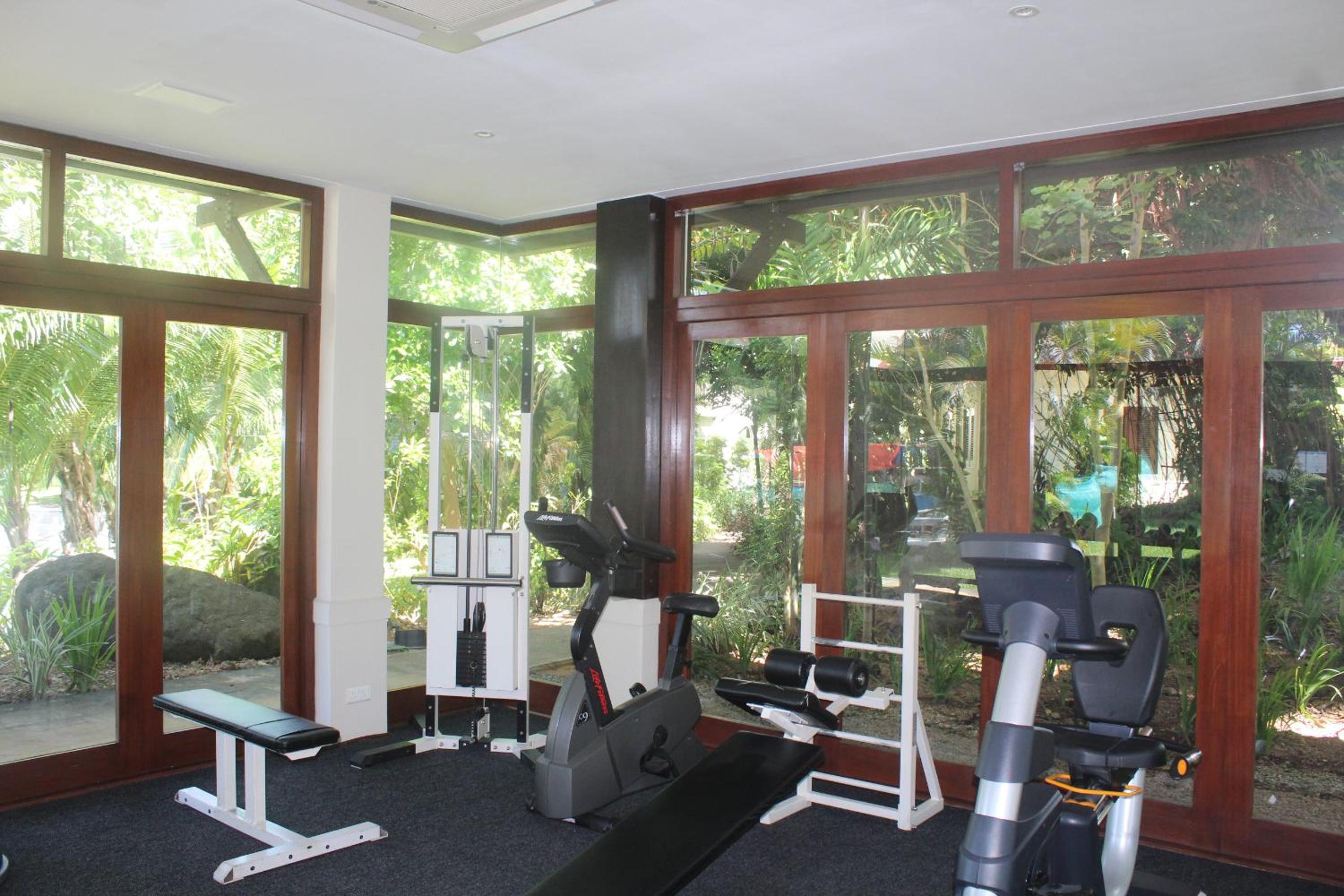 Eden Island, Beach front, Luxury, 3 Bed Ensuite, WiFi