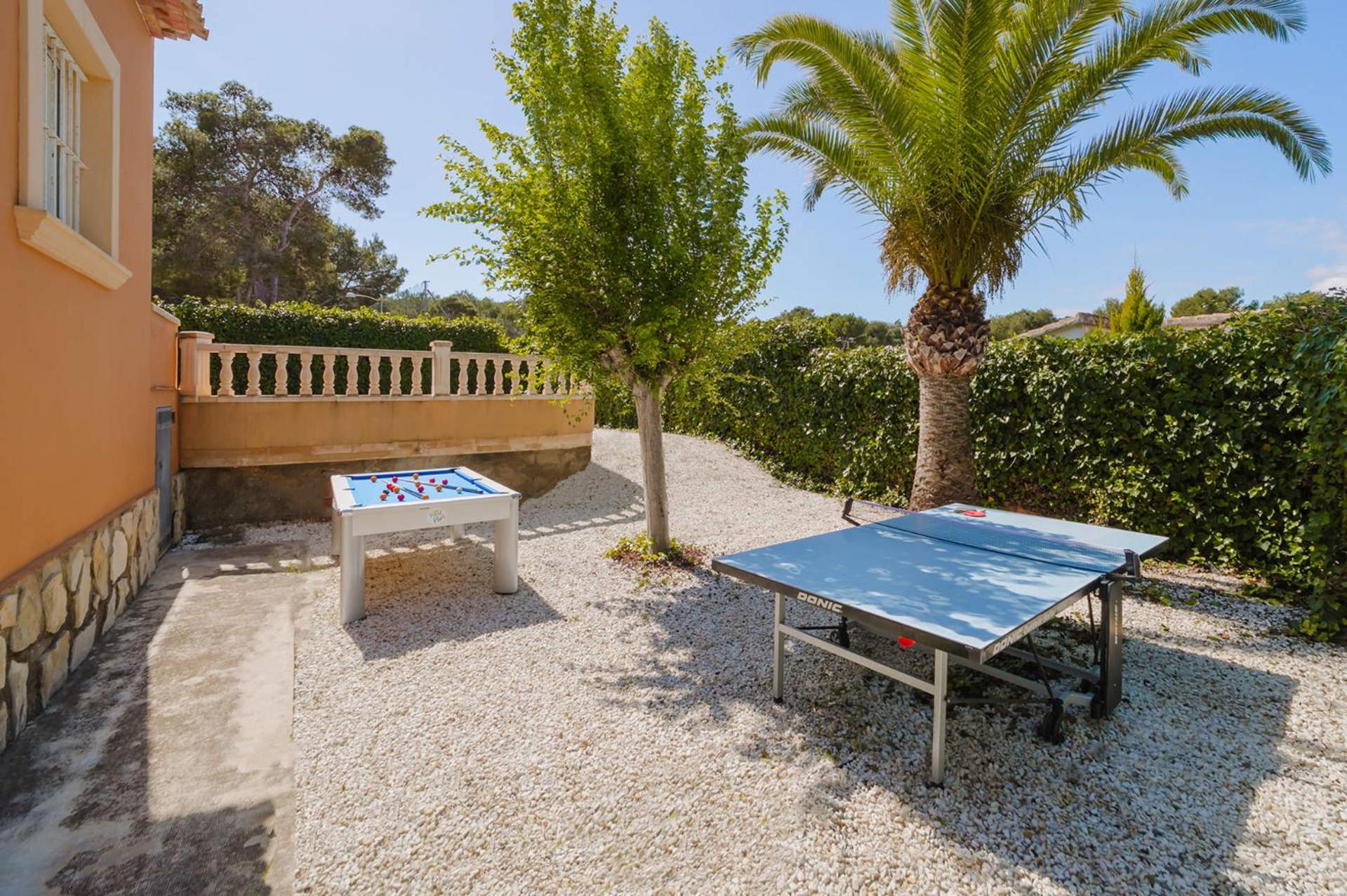 Villa Fresa Blanca by Villa Plus