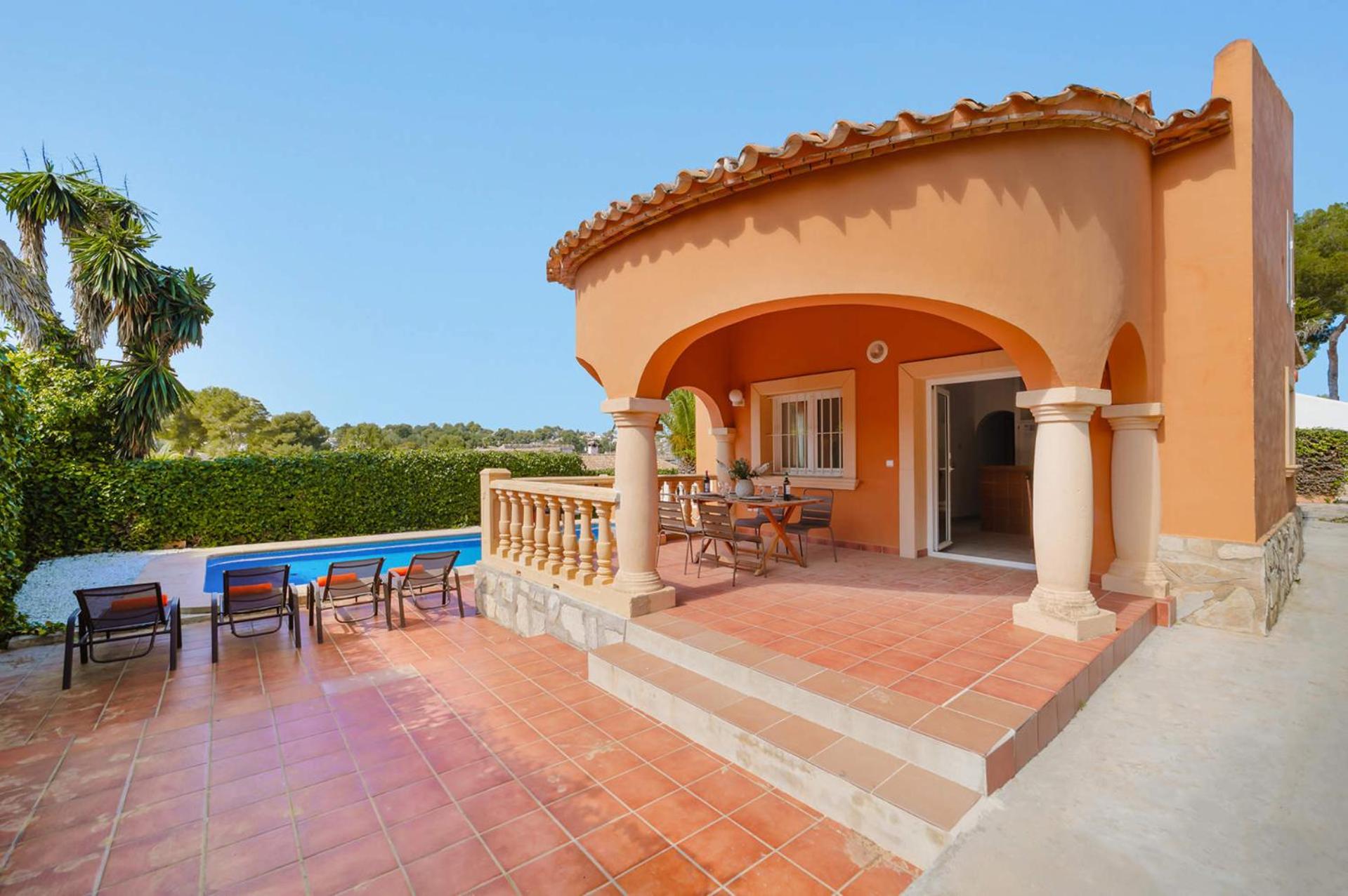 Villa Fresa Blanca by Villa Plus