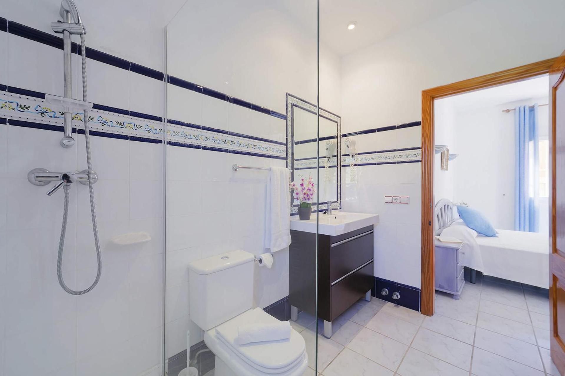Villa Nectar Blanco by Villa Plus