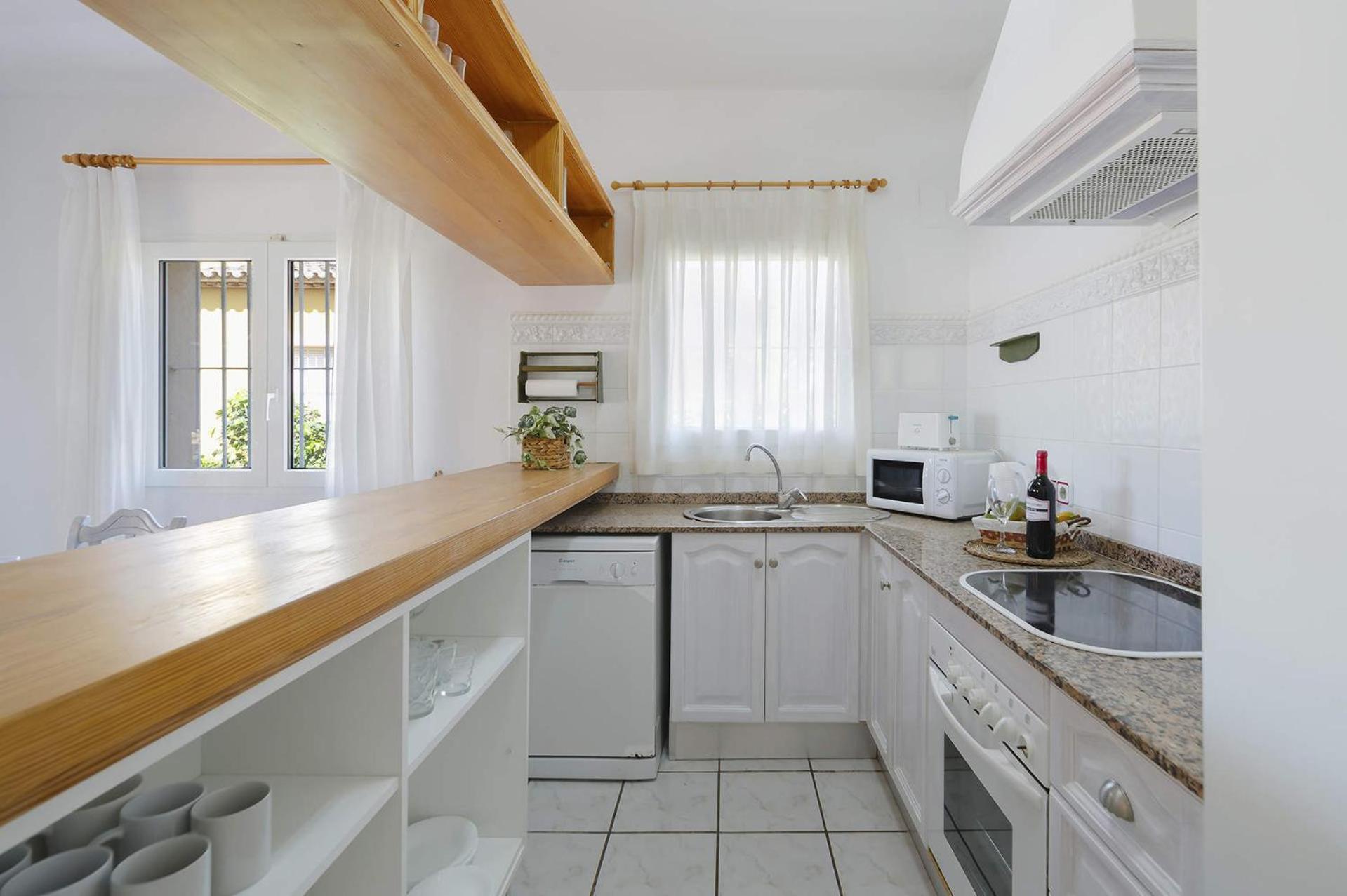 Villa Nectar Blanco by Villa Plus