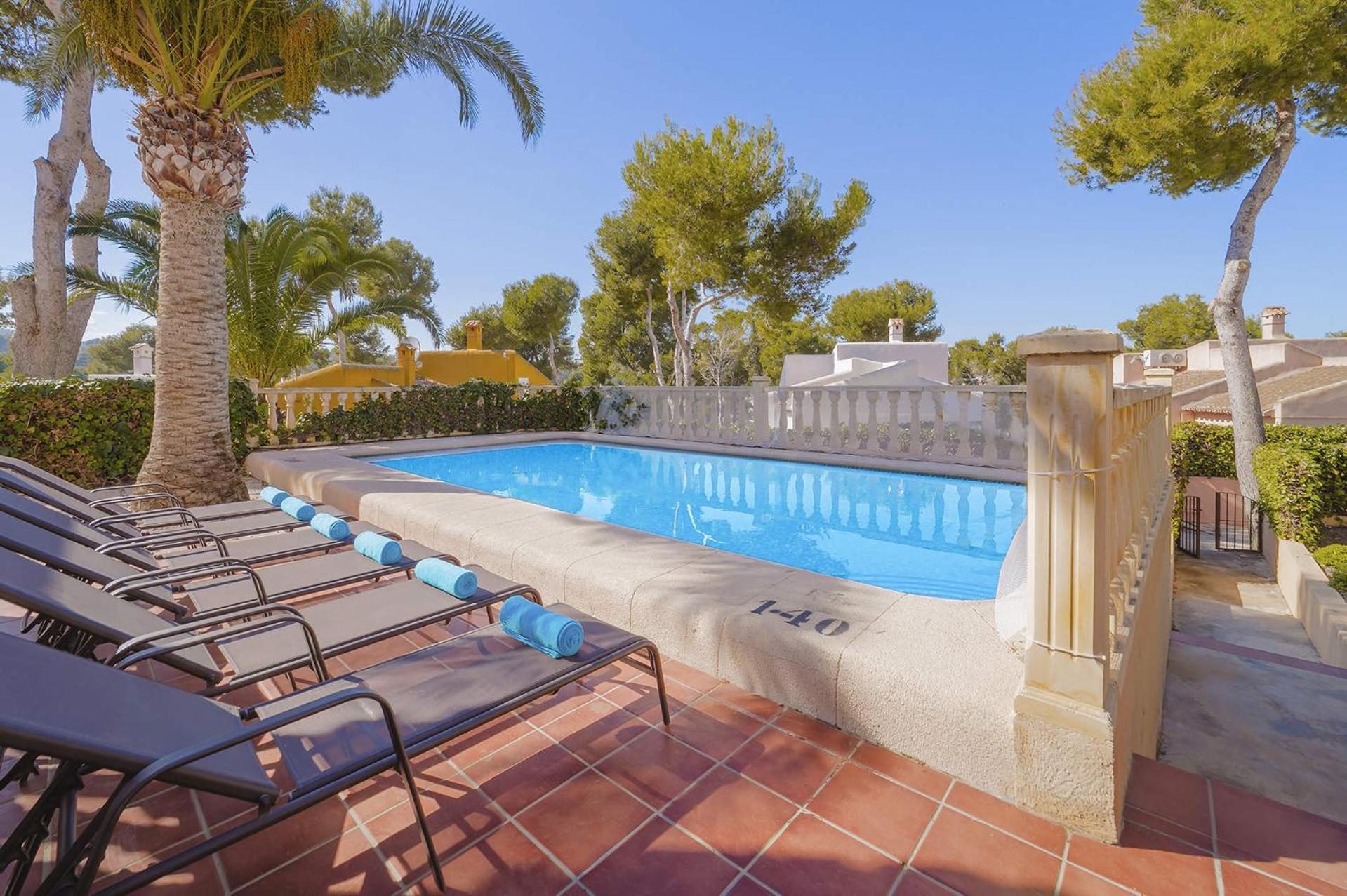 Villa Nectar Blanco by Villa Plus
