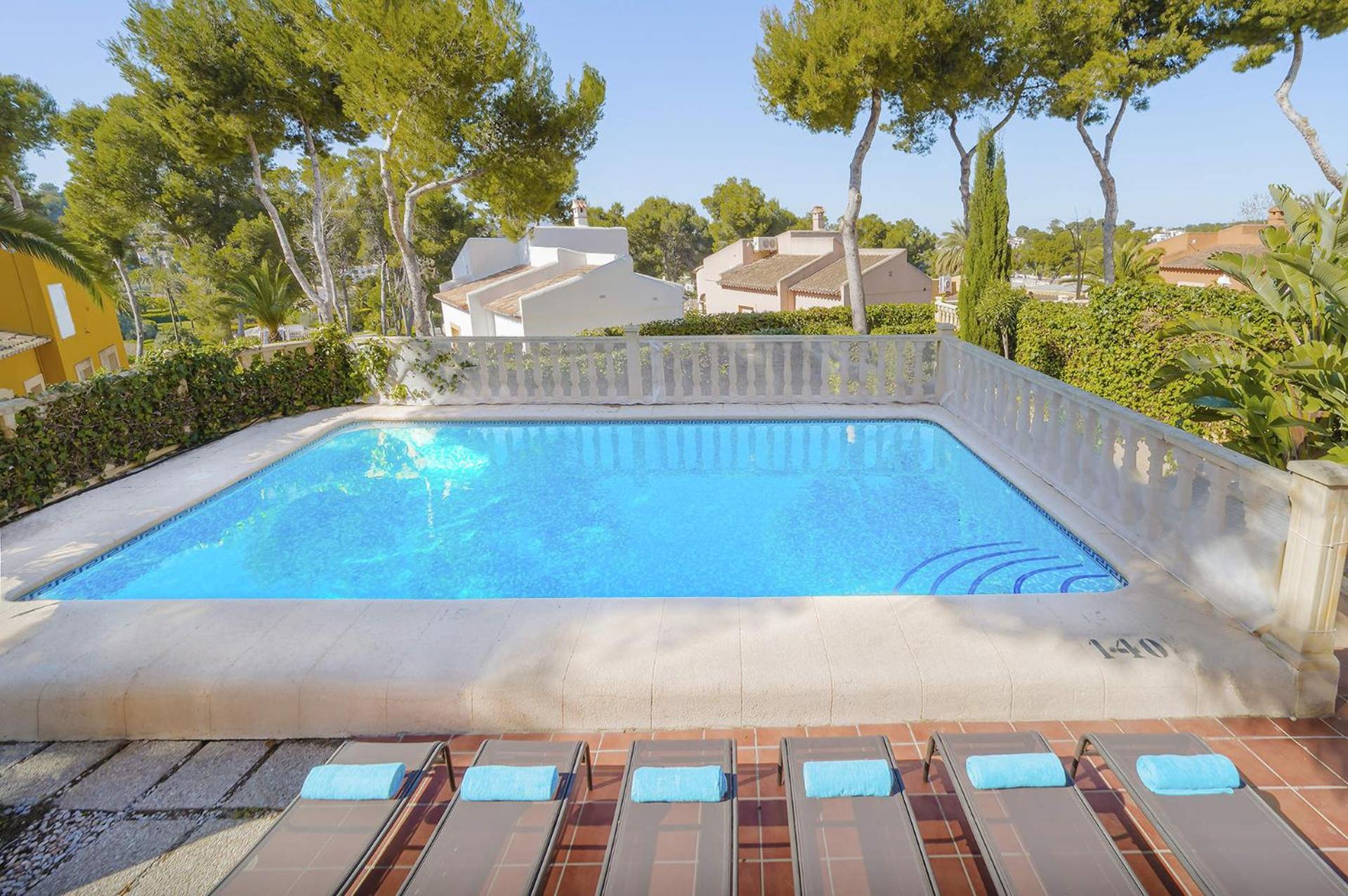 Villa Nectar Blanco by Villa Plus