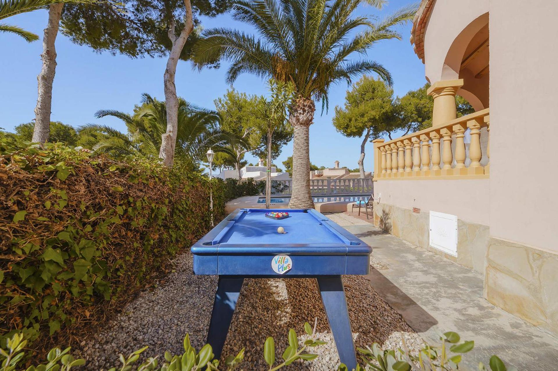 Villa Nectar Blanco by Villa Plus