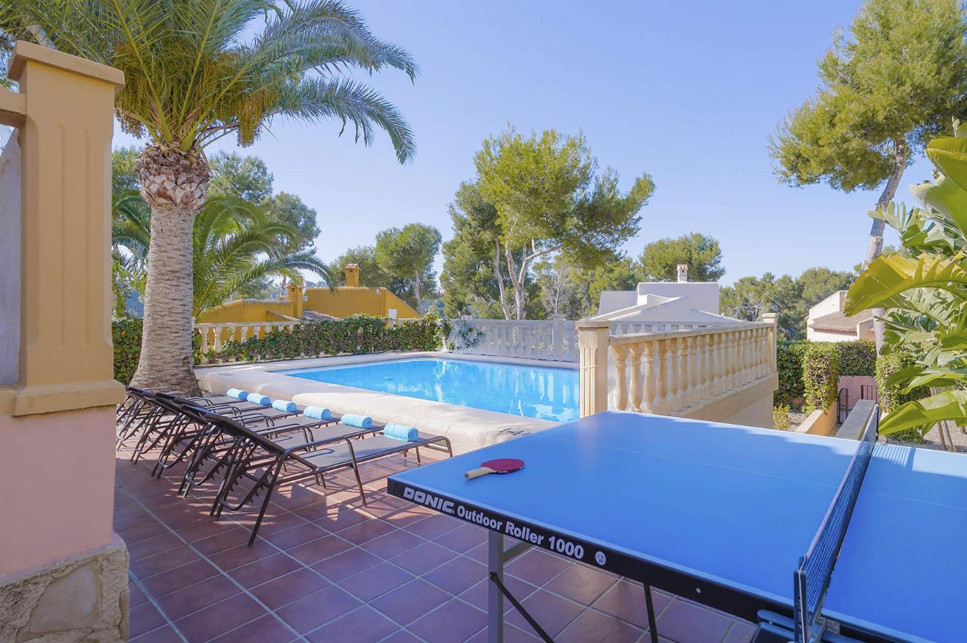 Villa Nectar Blanco by Villa Plus