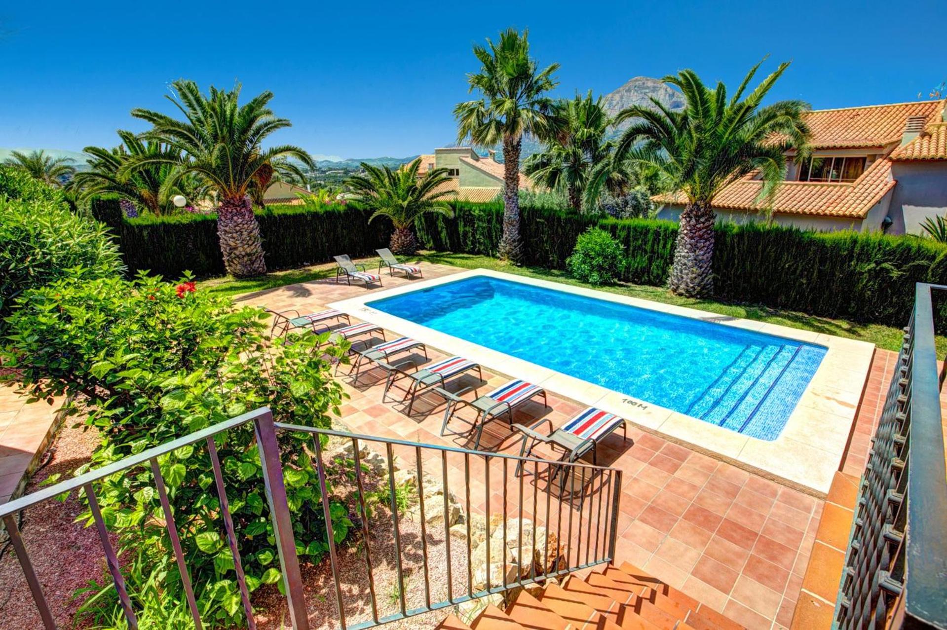 Villa Cabriel by Villa Plus