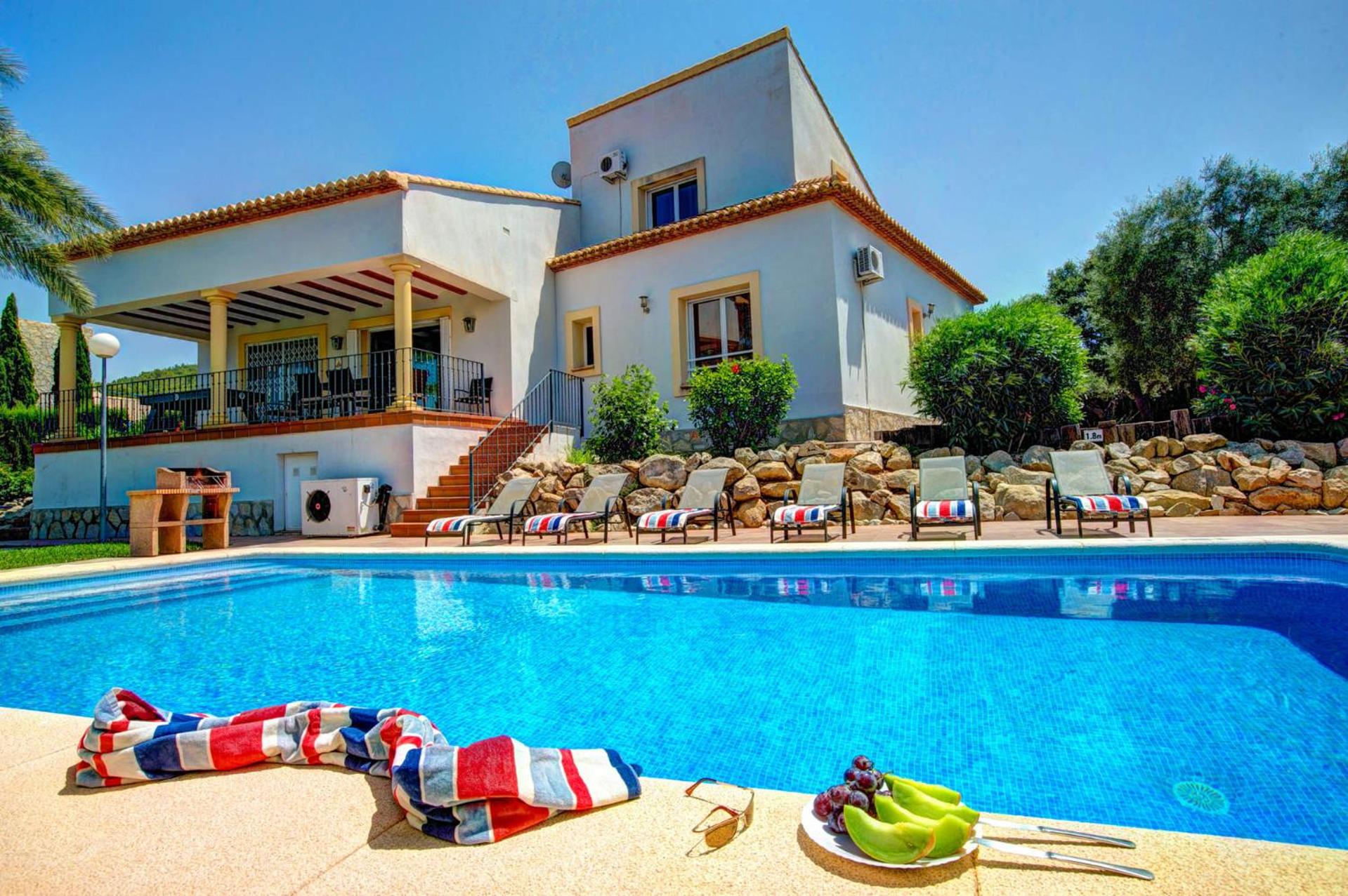Villa Cabriel by Villa Plus