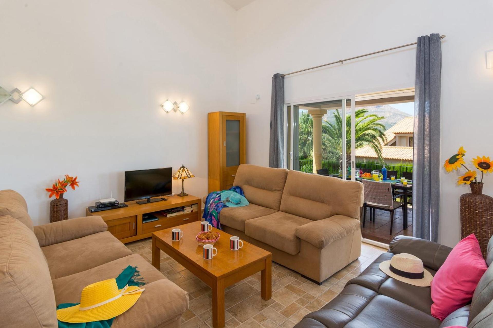 Villa Cabriel by Villa Plus