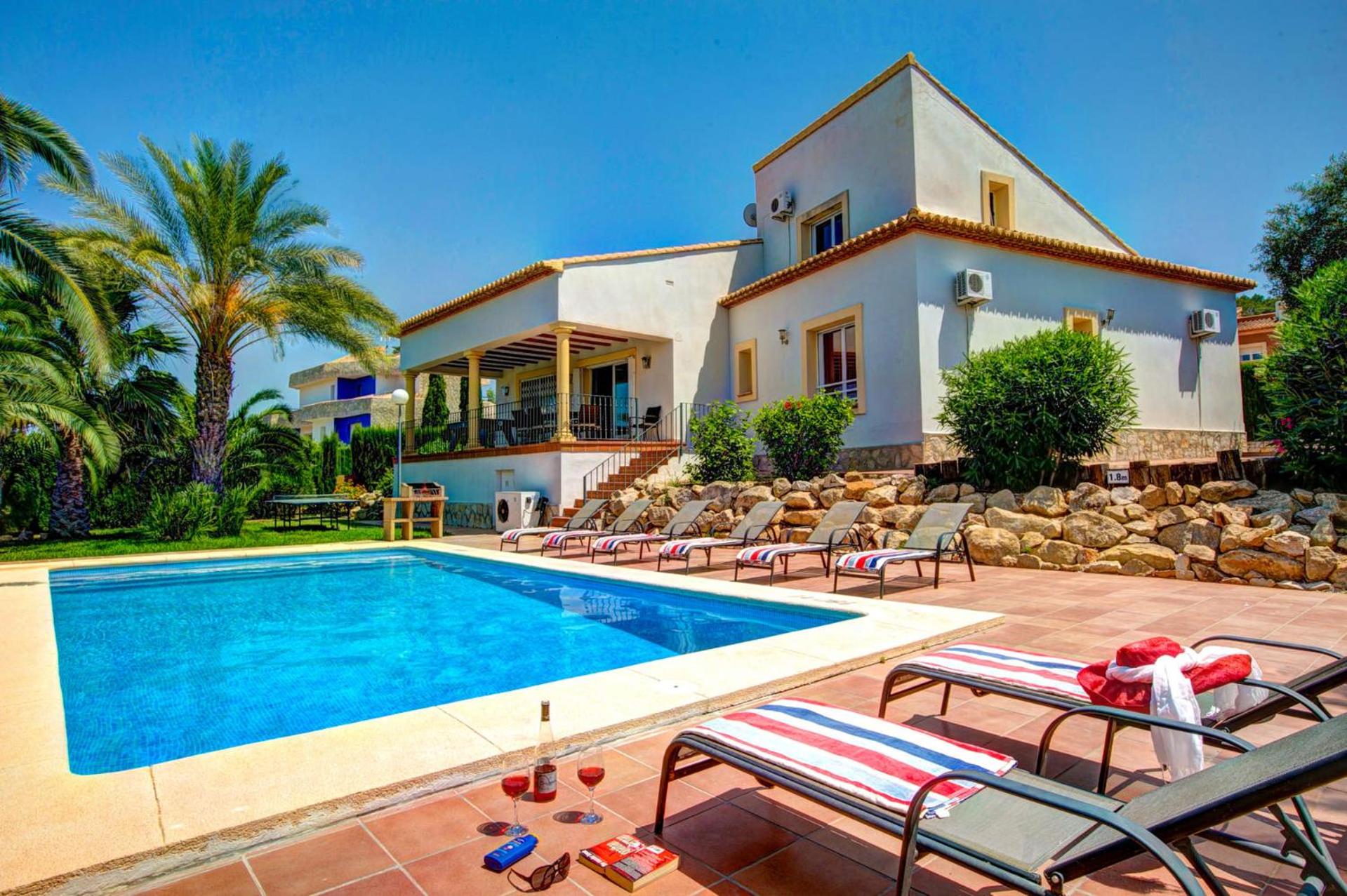 Villa Cabriel by Villa Plus