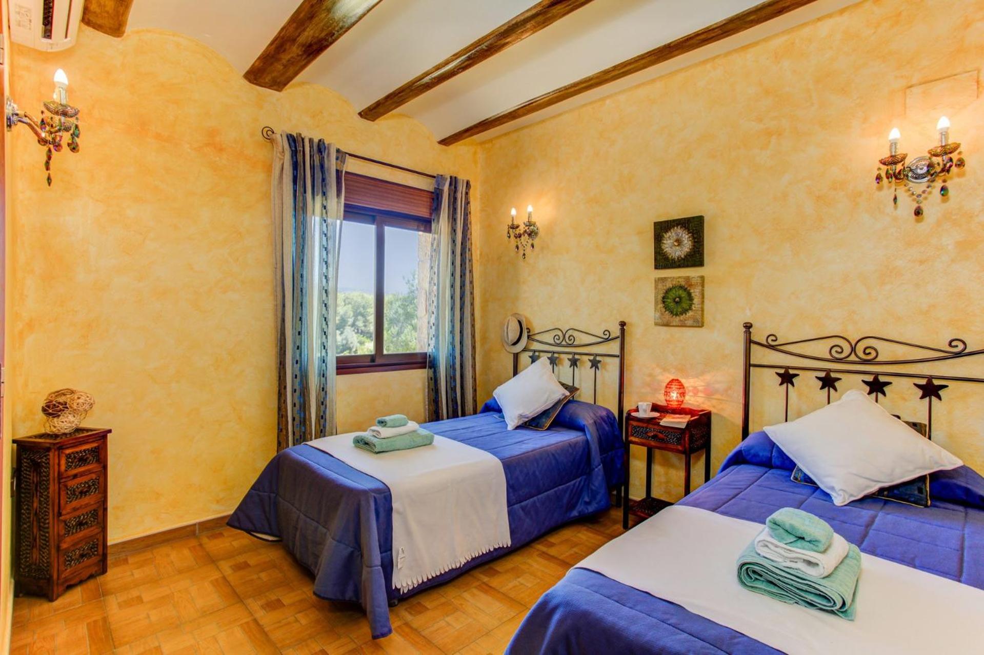 Villa Cambra by Villa Plus