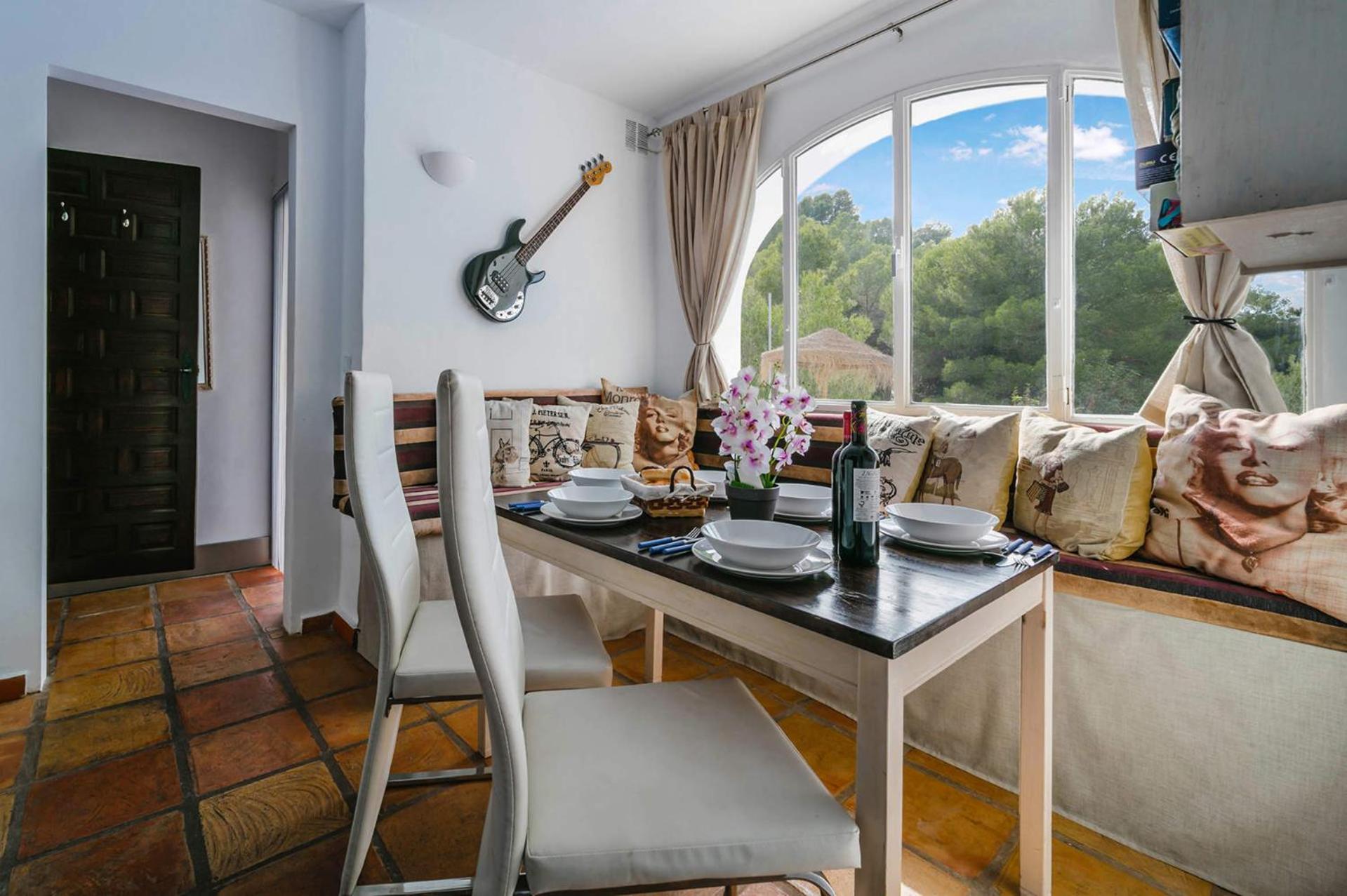 Villa Angeles Blanco by Villa Plus