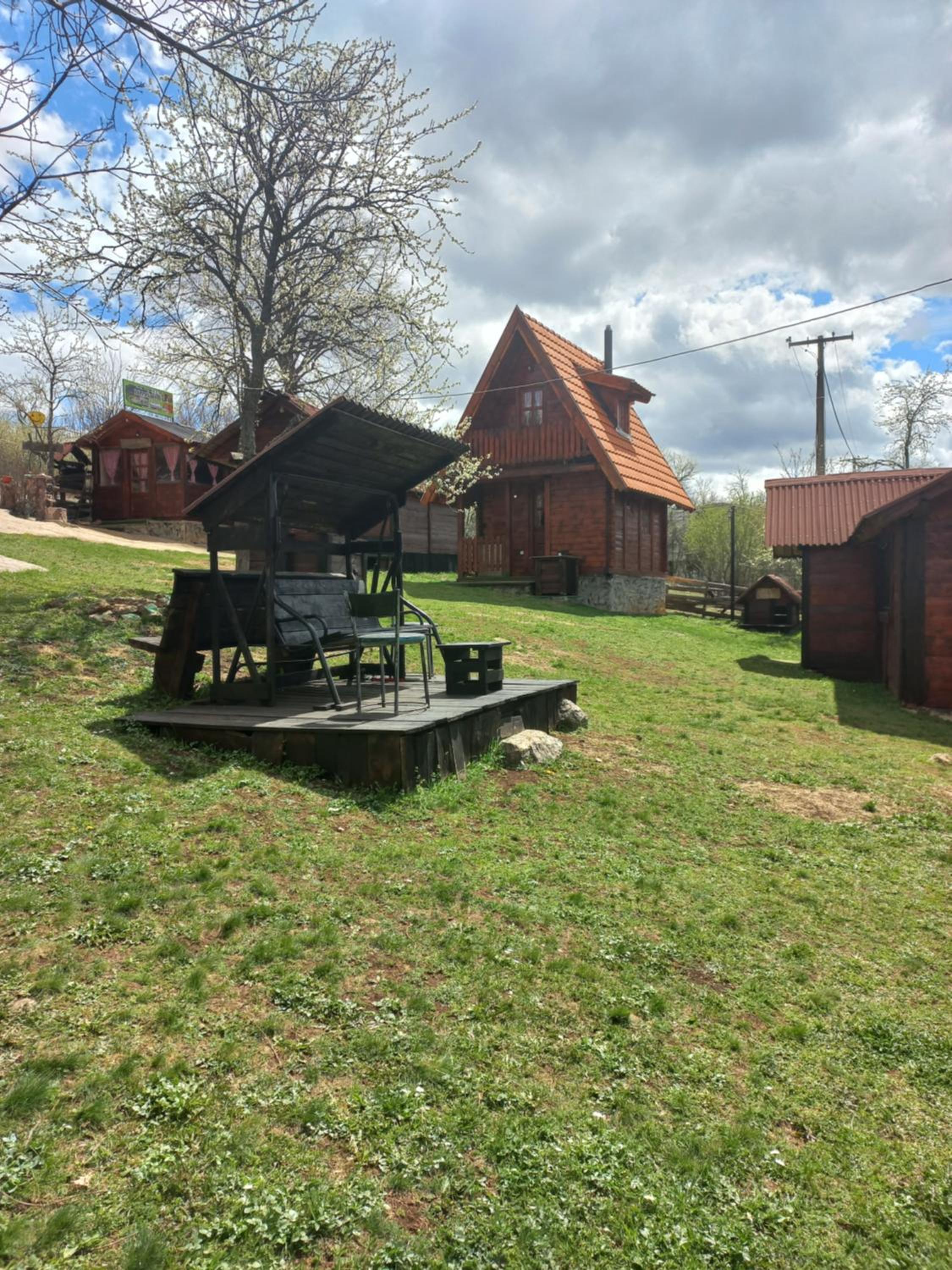 Malo selo Bojanovići view 3