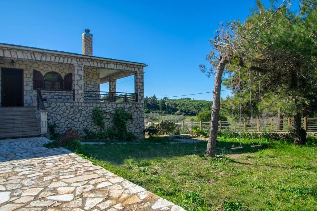 Fterini Apartments Sterna & Alletri view 2