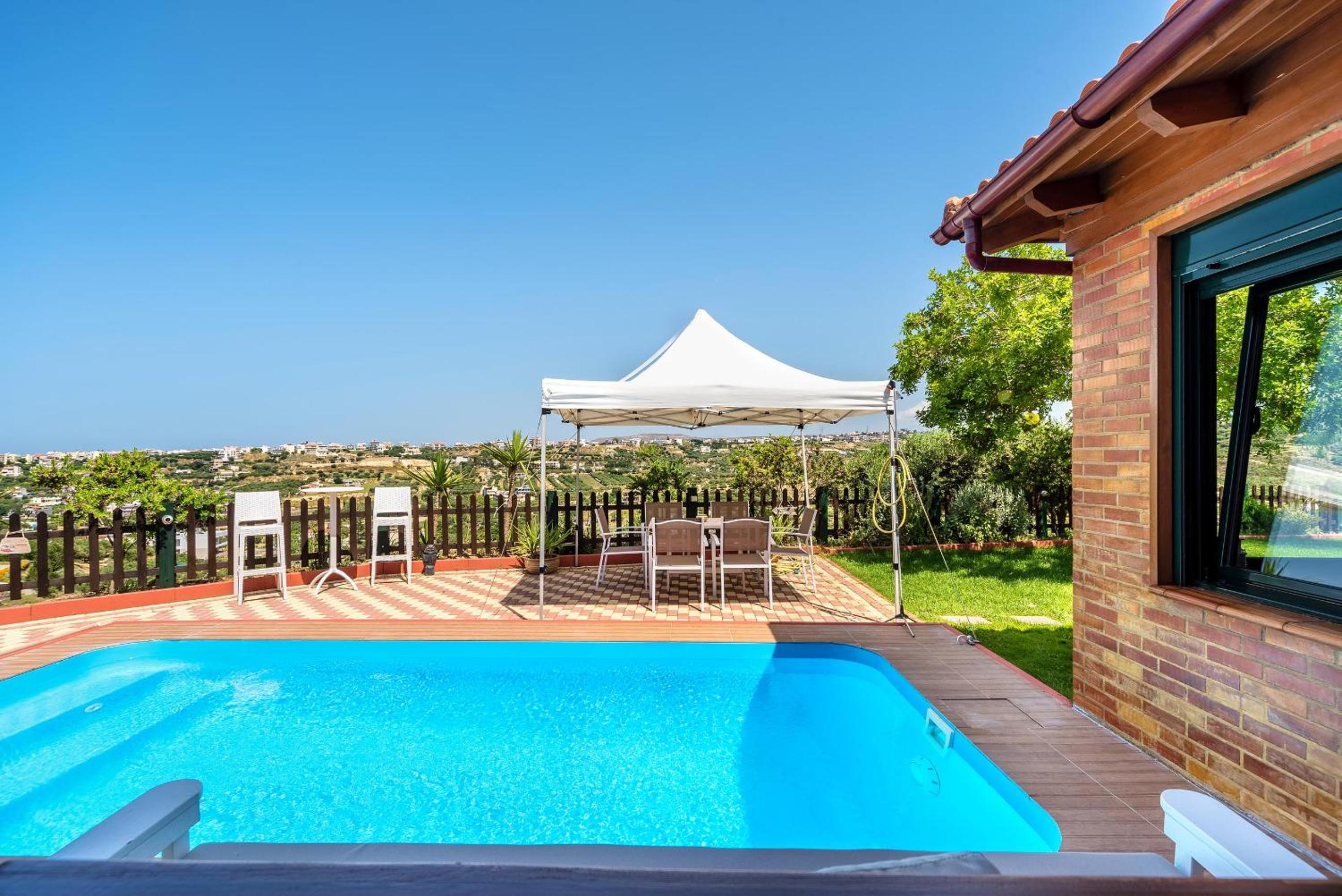 Sofia's Place Private pool