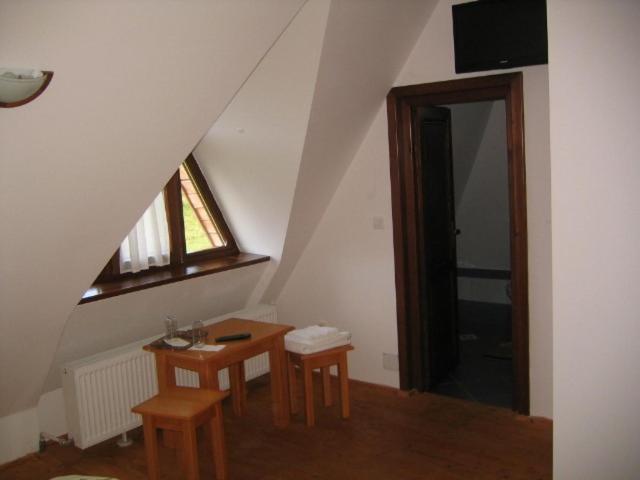 Photo 57
