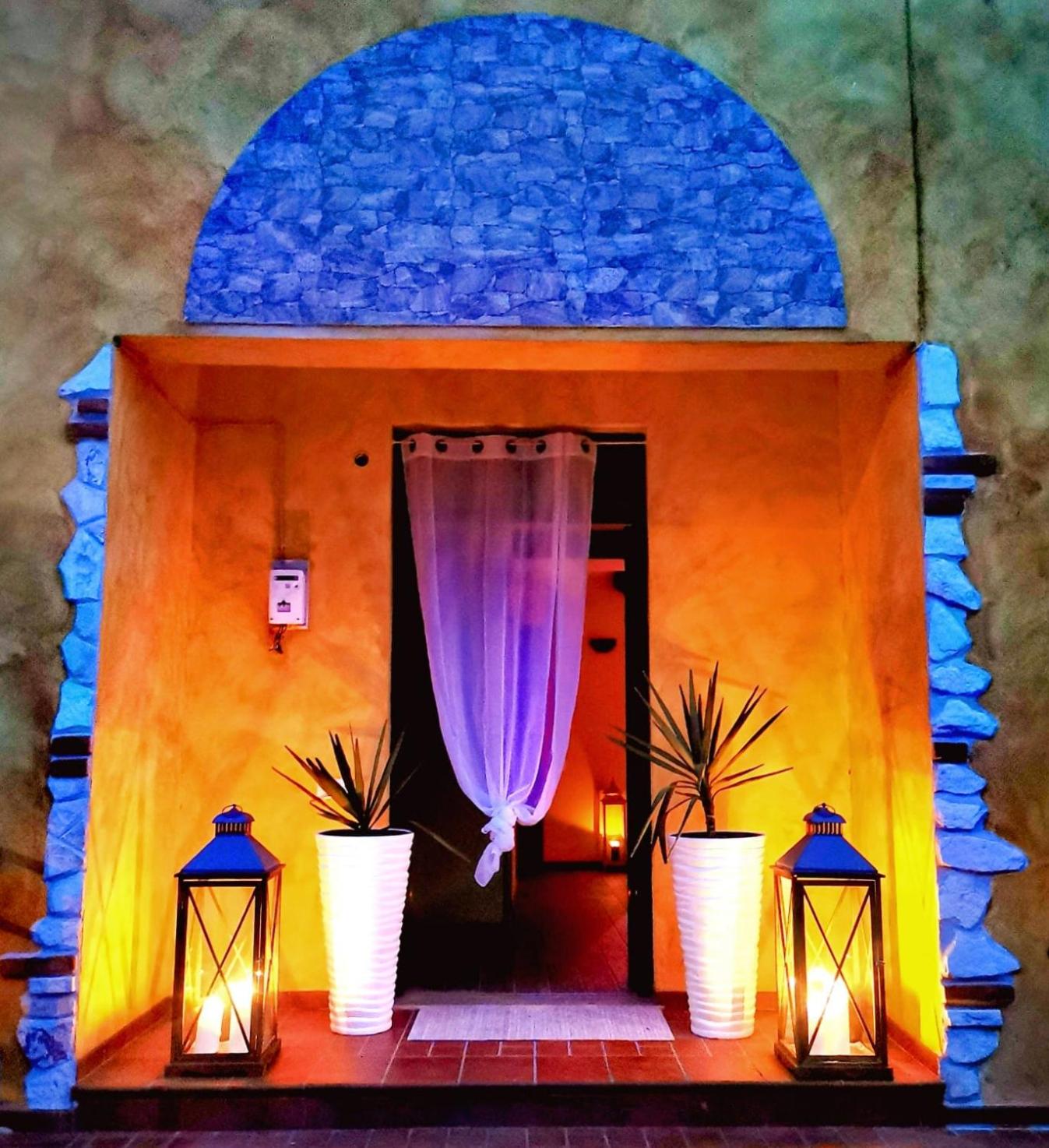 Countryside Hot & Romantic Room