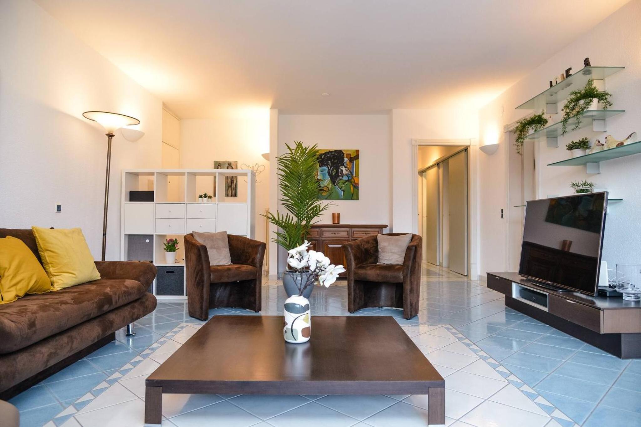 Vacation Rental Seeblick Pocobelli in Melide view 5