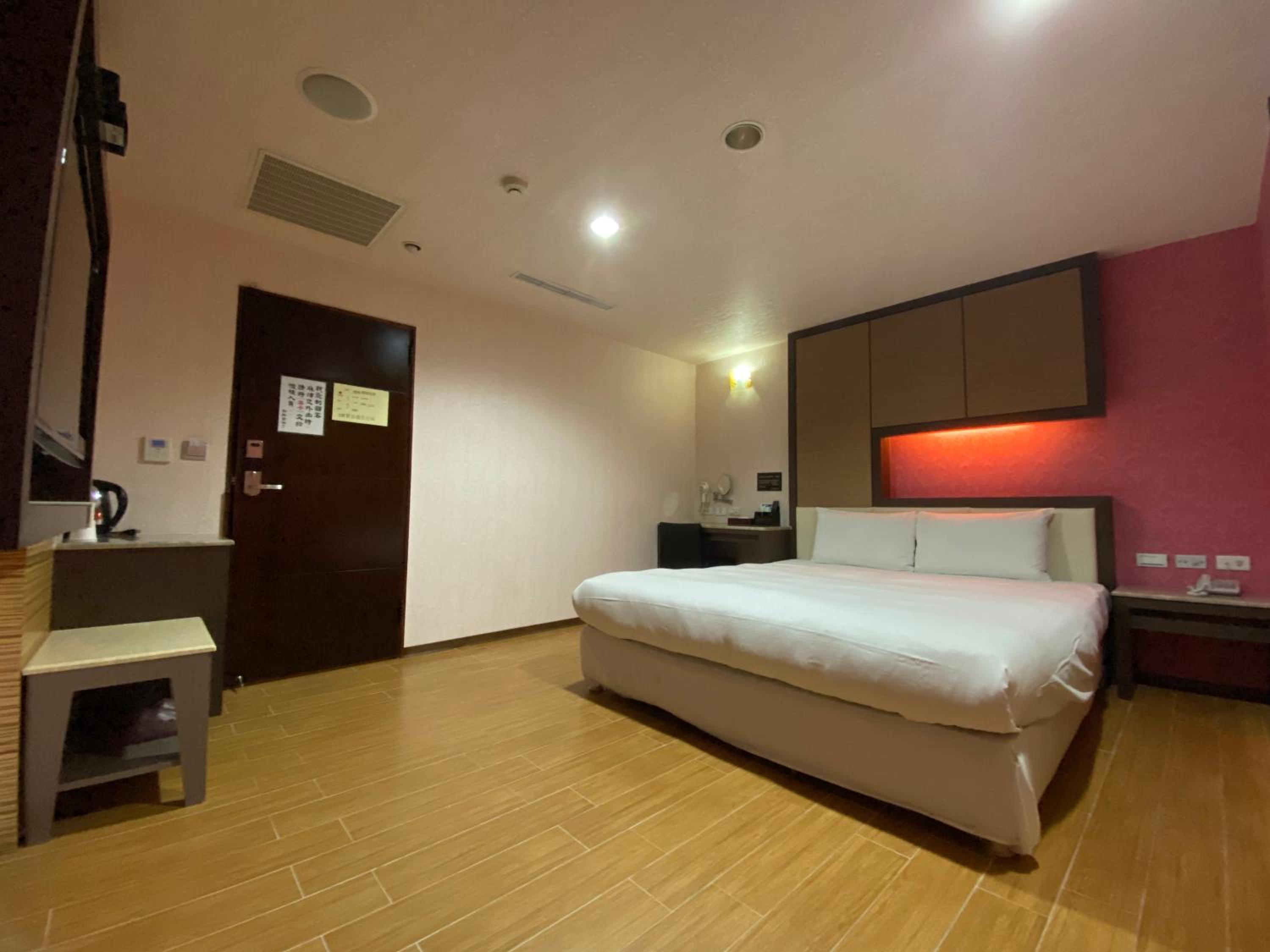 HX Hotel - Zuoying by HXgroup