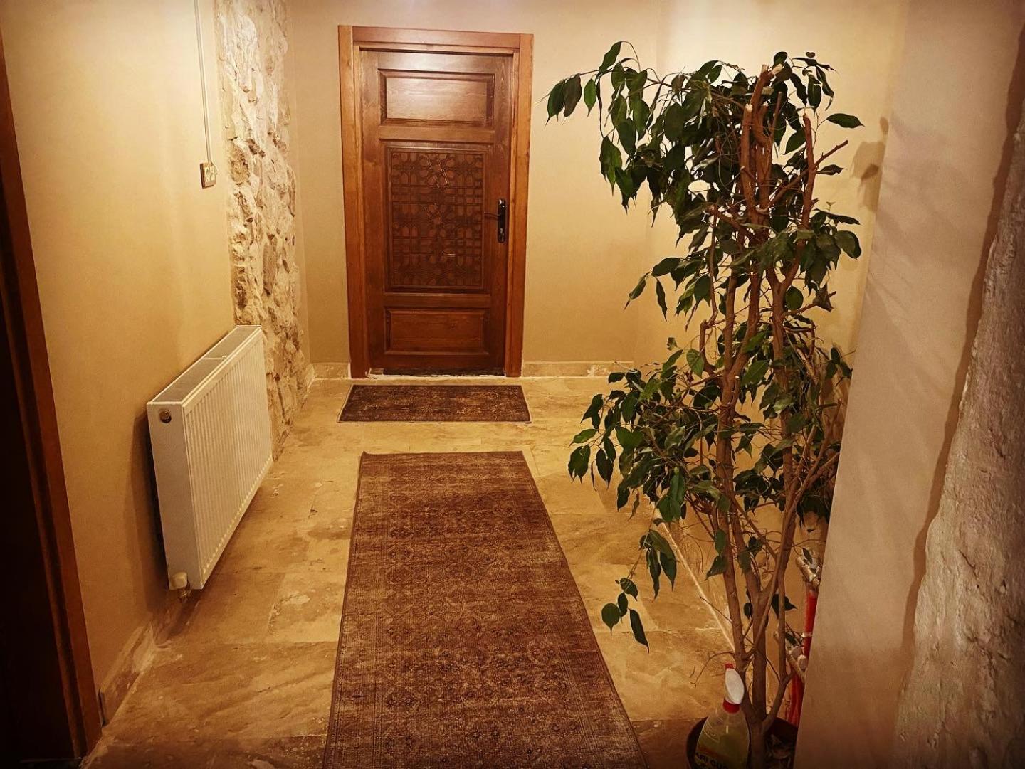 Ala Stone House - Image 11