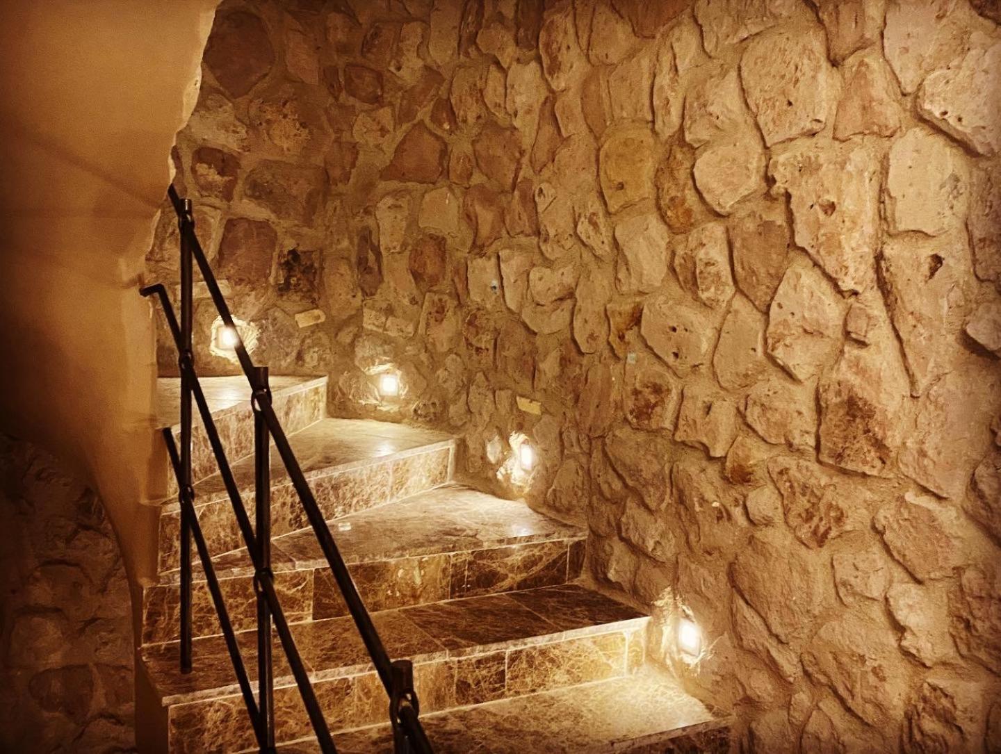 Ala Stone House - Image 53