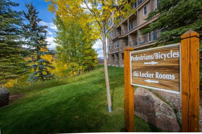 Premier Ski In, Ski-Out 1 Bedroom Condo With Spectacular Views, Heated Outdoor Pool And Hot Tub, Short Walk To Village view 4