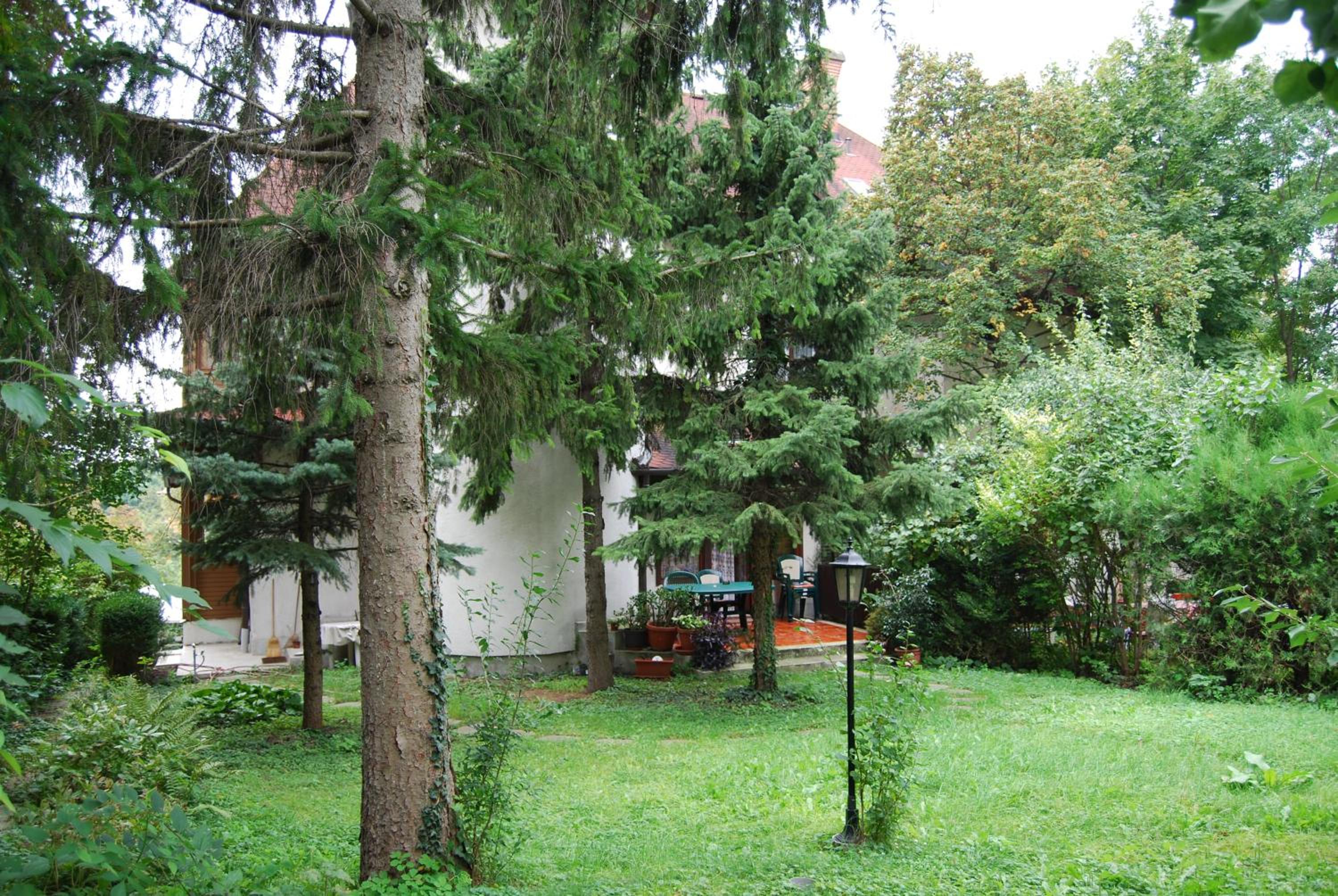 Mohacsi Guesthouse