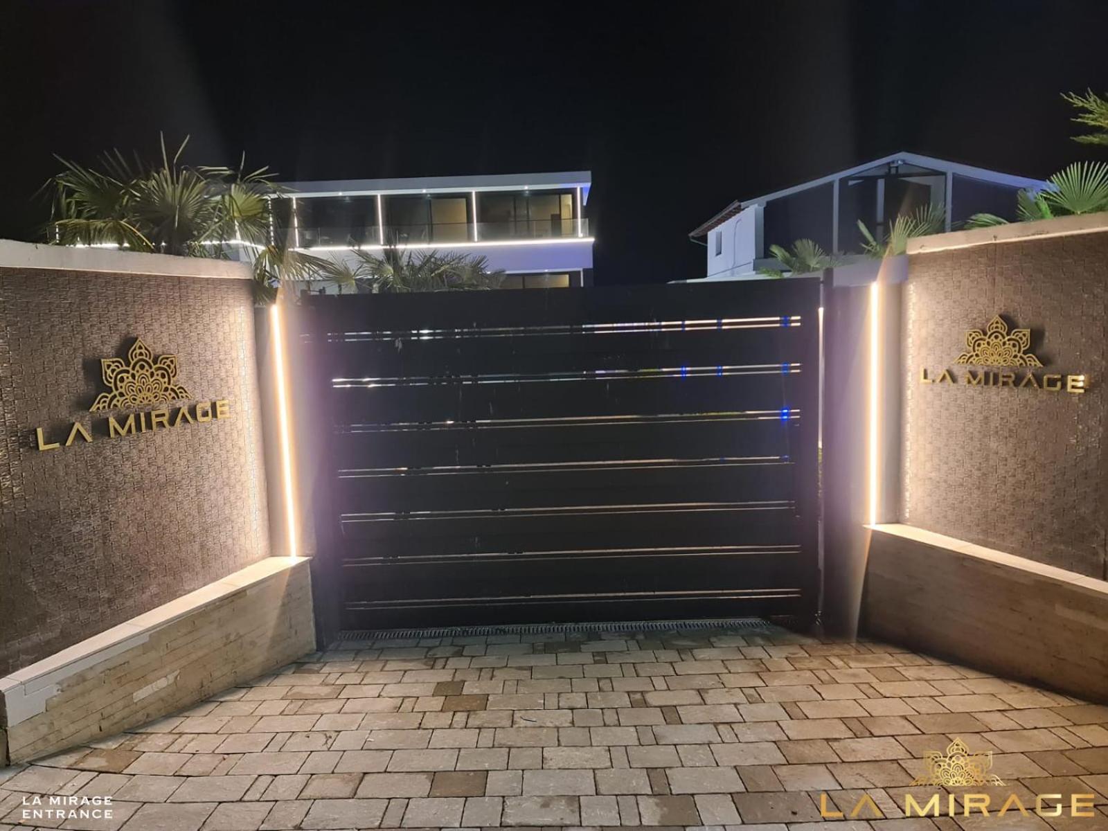 La Mirage Villa