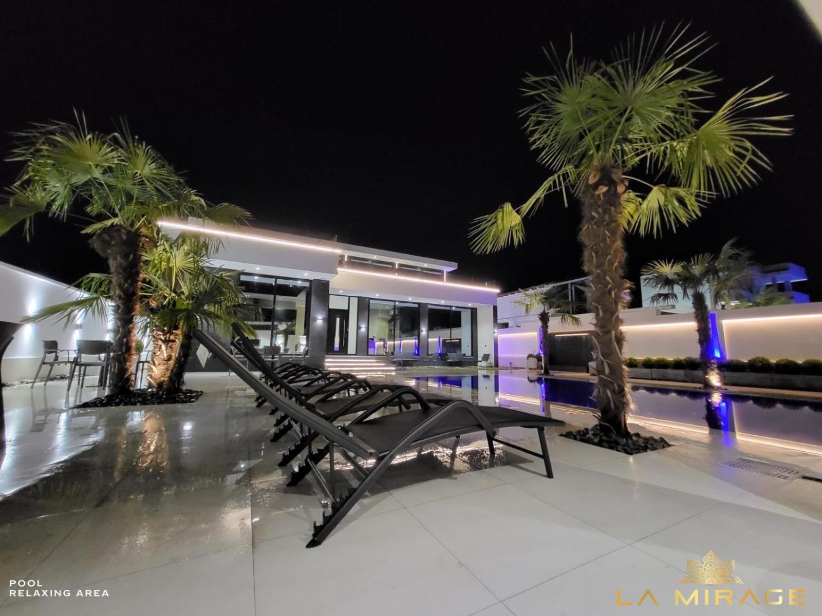 La Mirage Villa