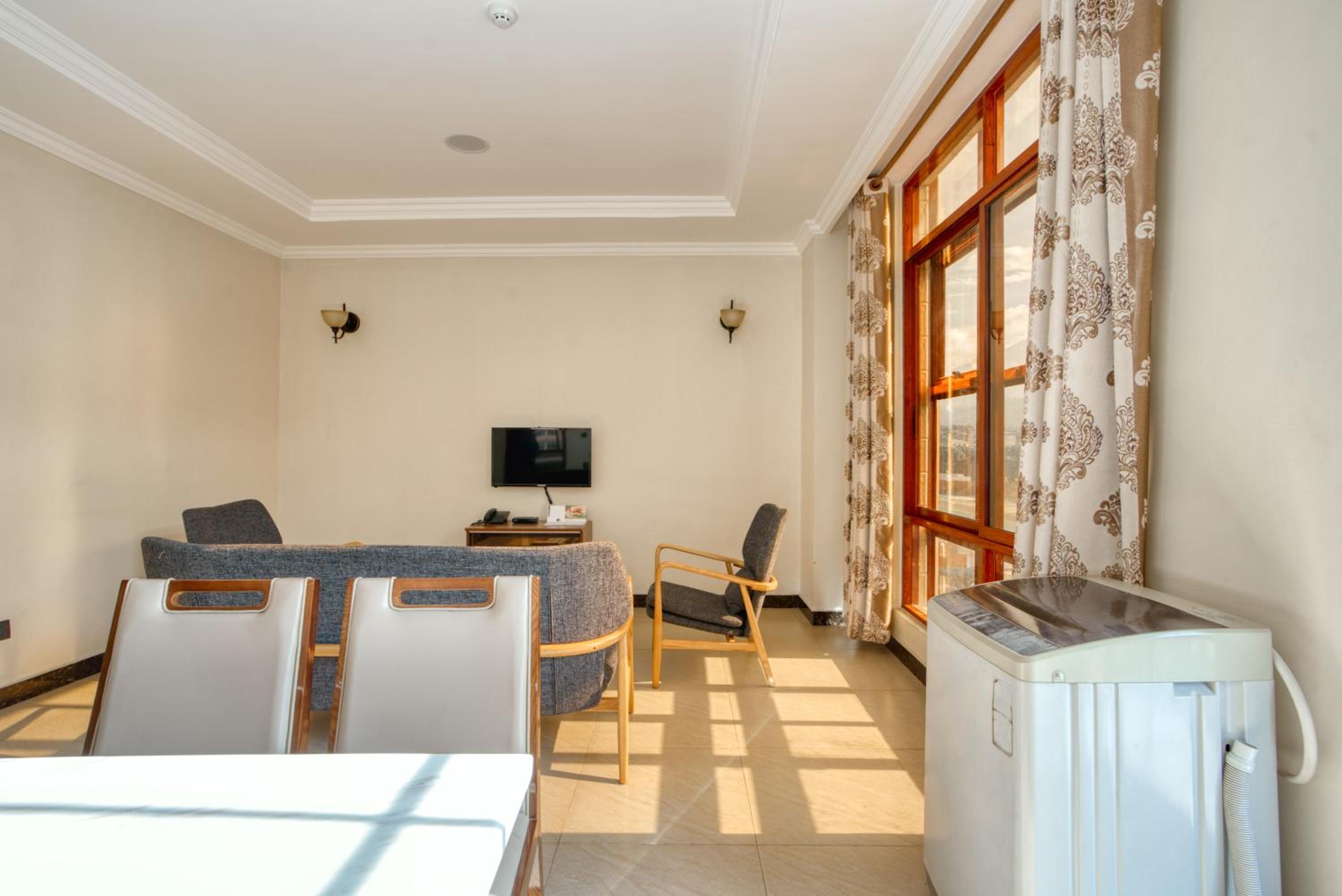 Kibo Palace Apartments view 4