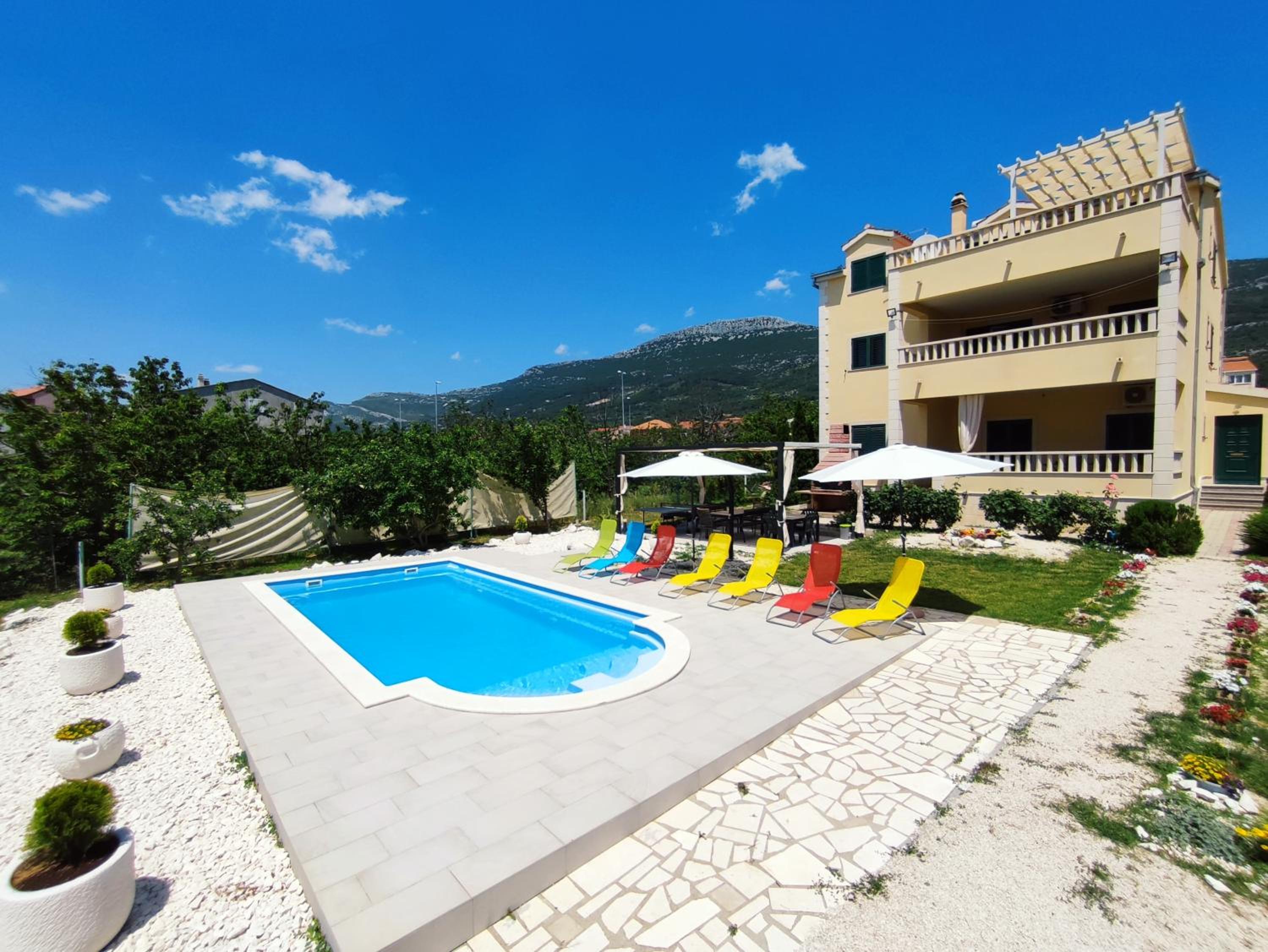 Apartments Maris