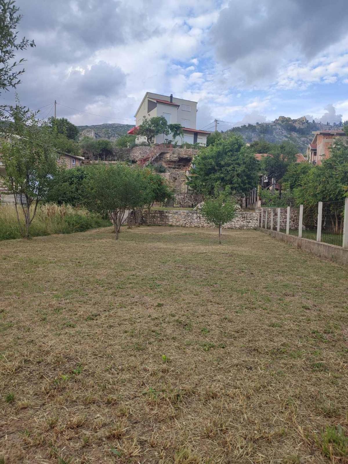 Villa The Cave