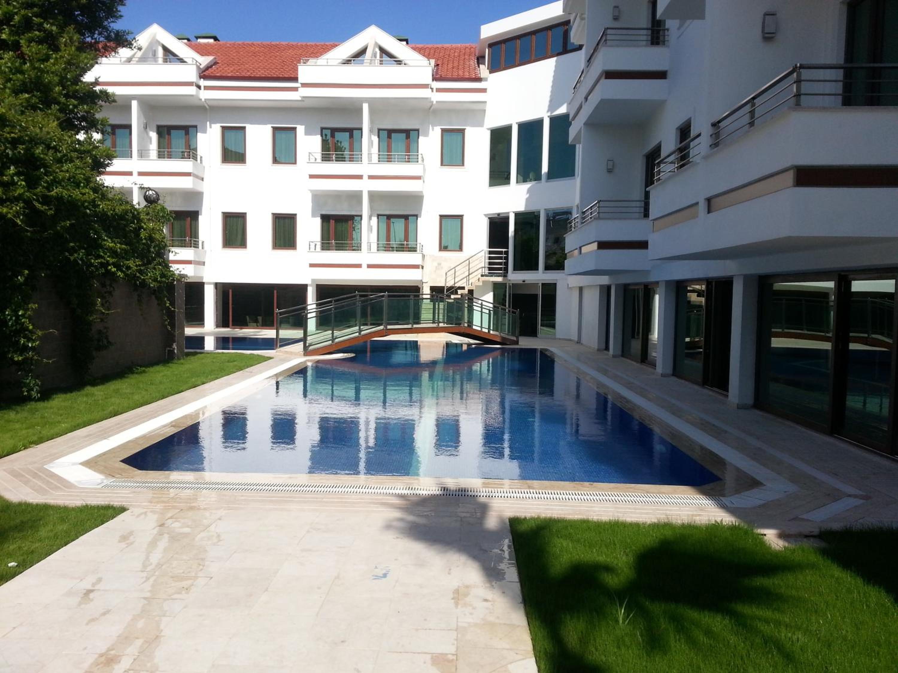 Malahit Exclusive City Hotel - Image 9