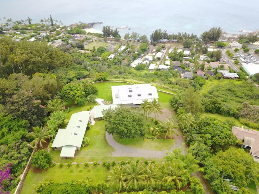 Waimea Bay Luxury Estate Views & Hot Tub view 3