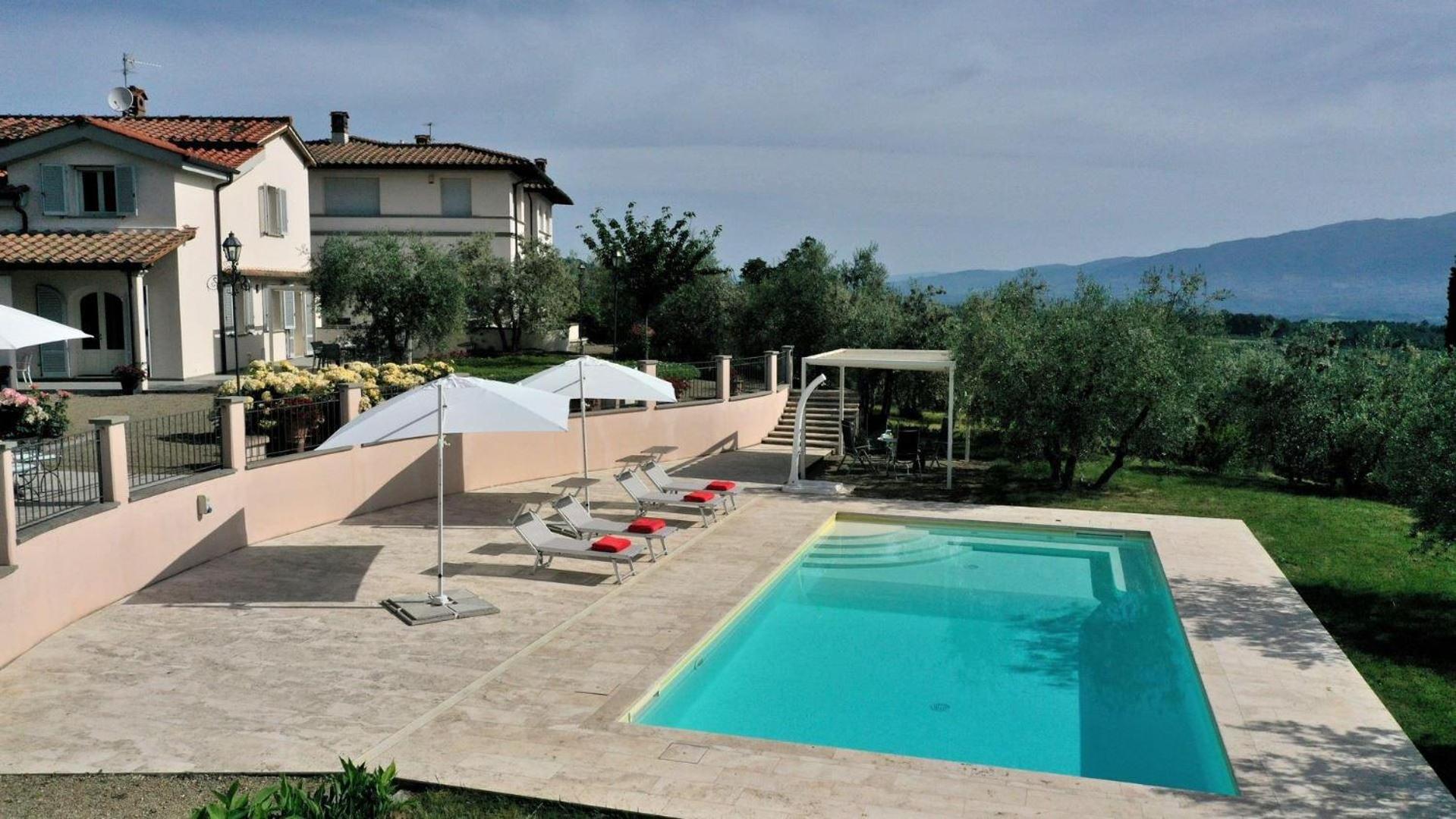 Villa Rose del Chianti view 3