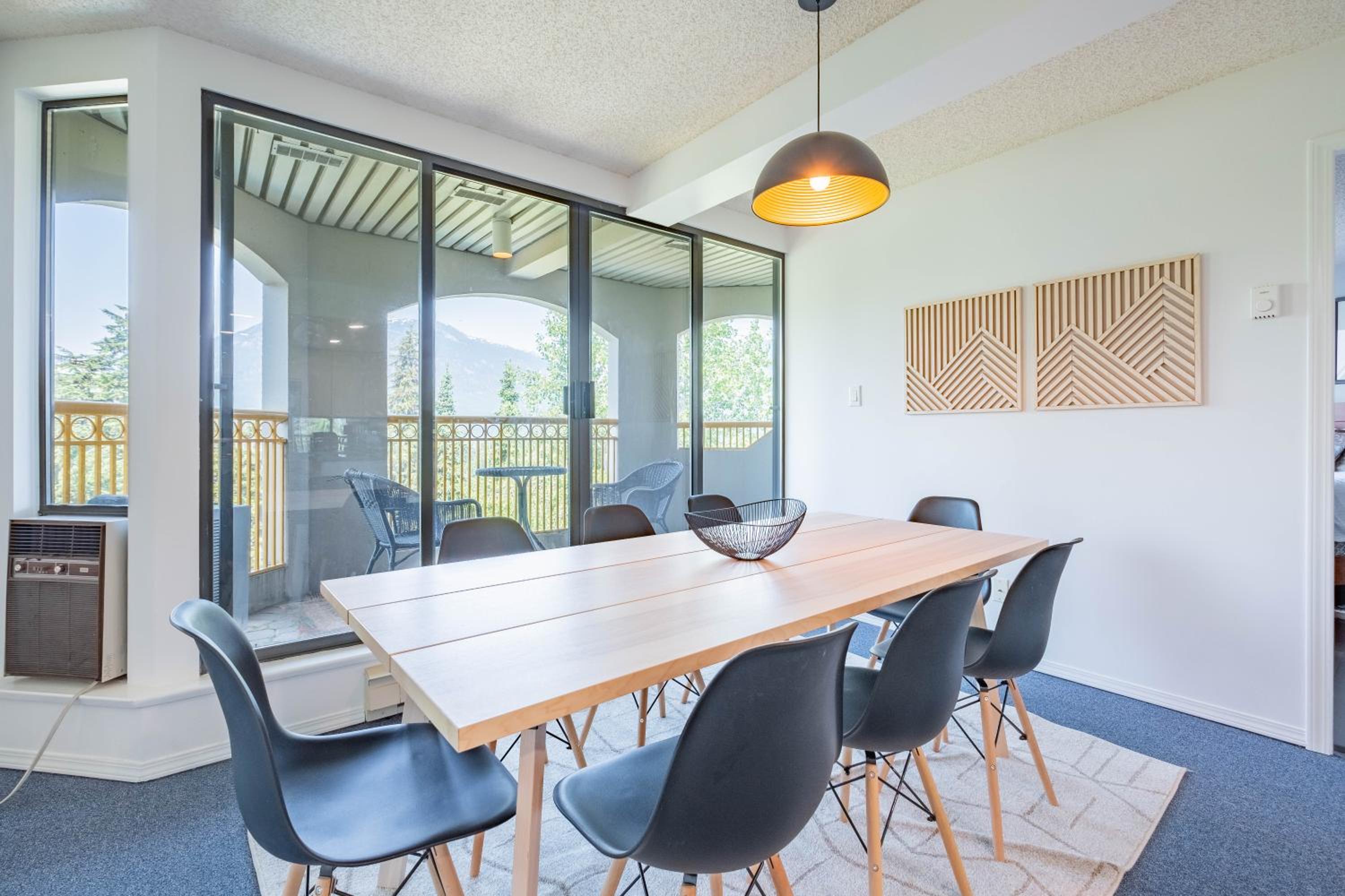meeting & event spaces