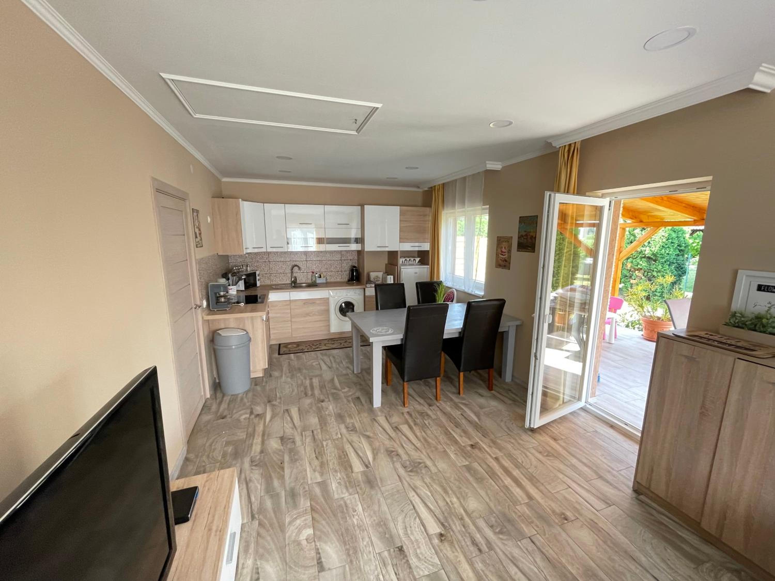 Lilla Apartman