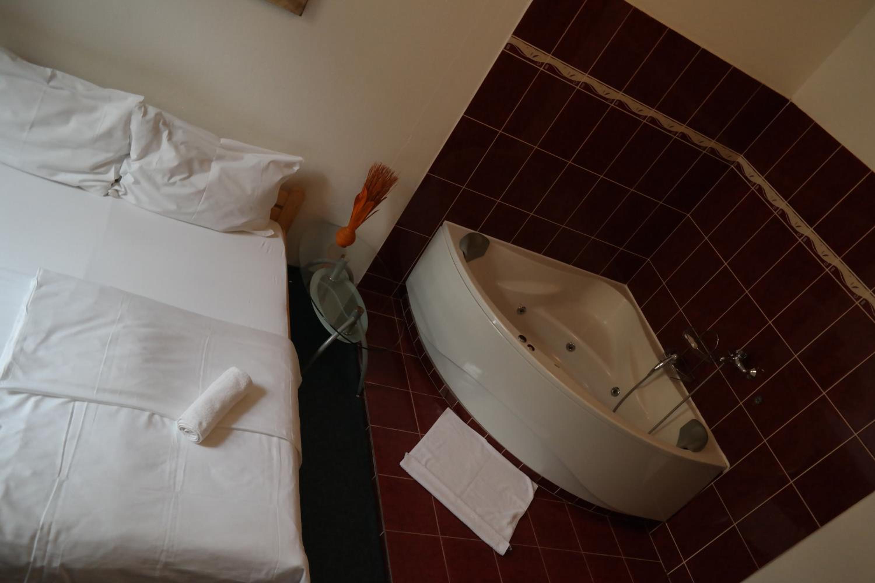 Hotel Praha Club bed & breakfast