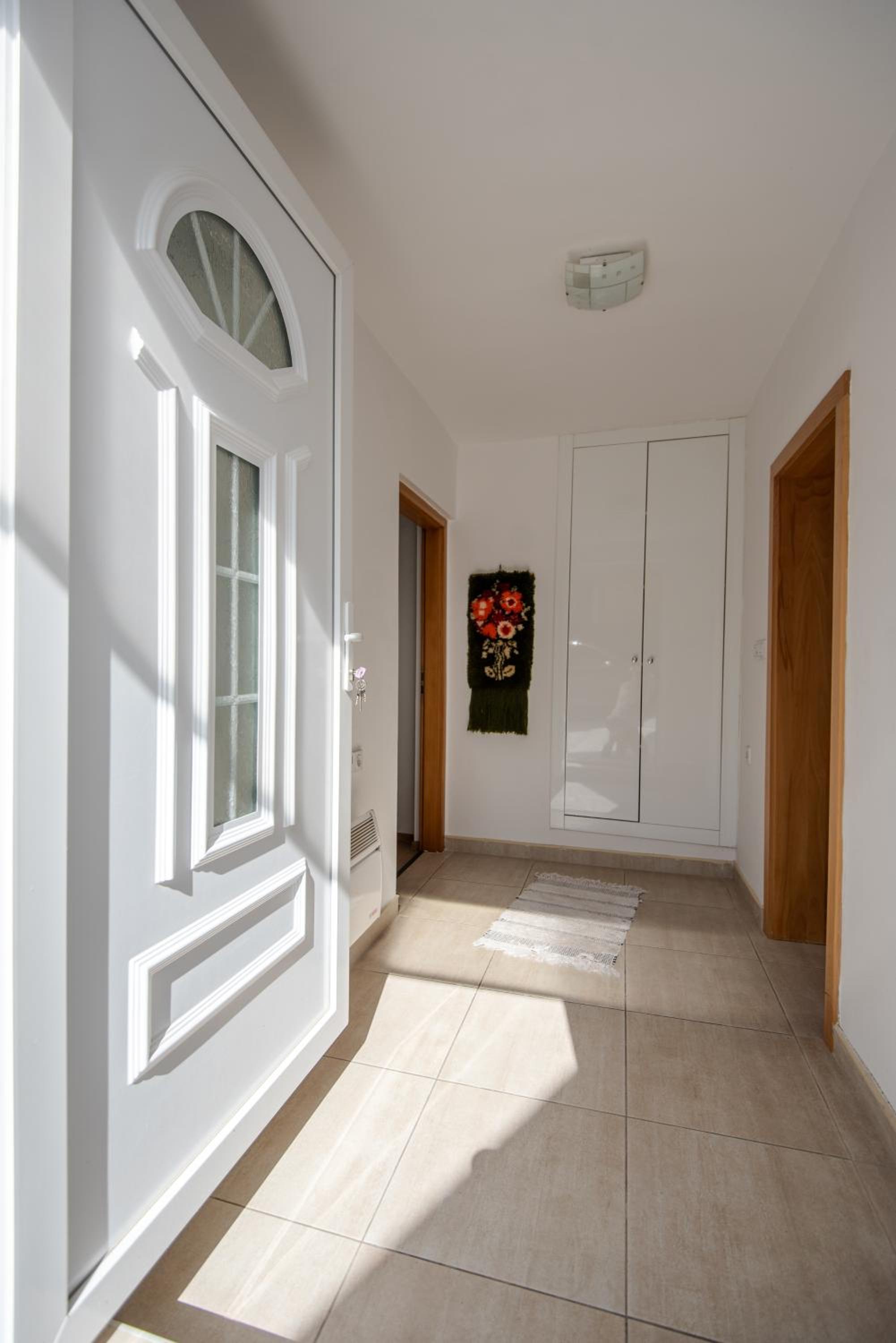 Apartman MirA