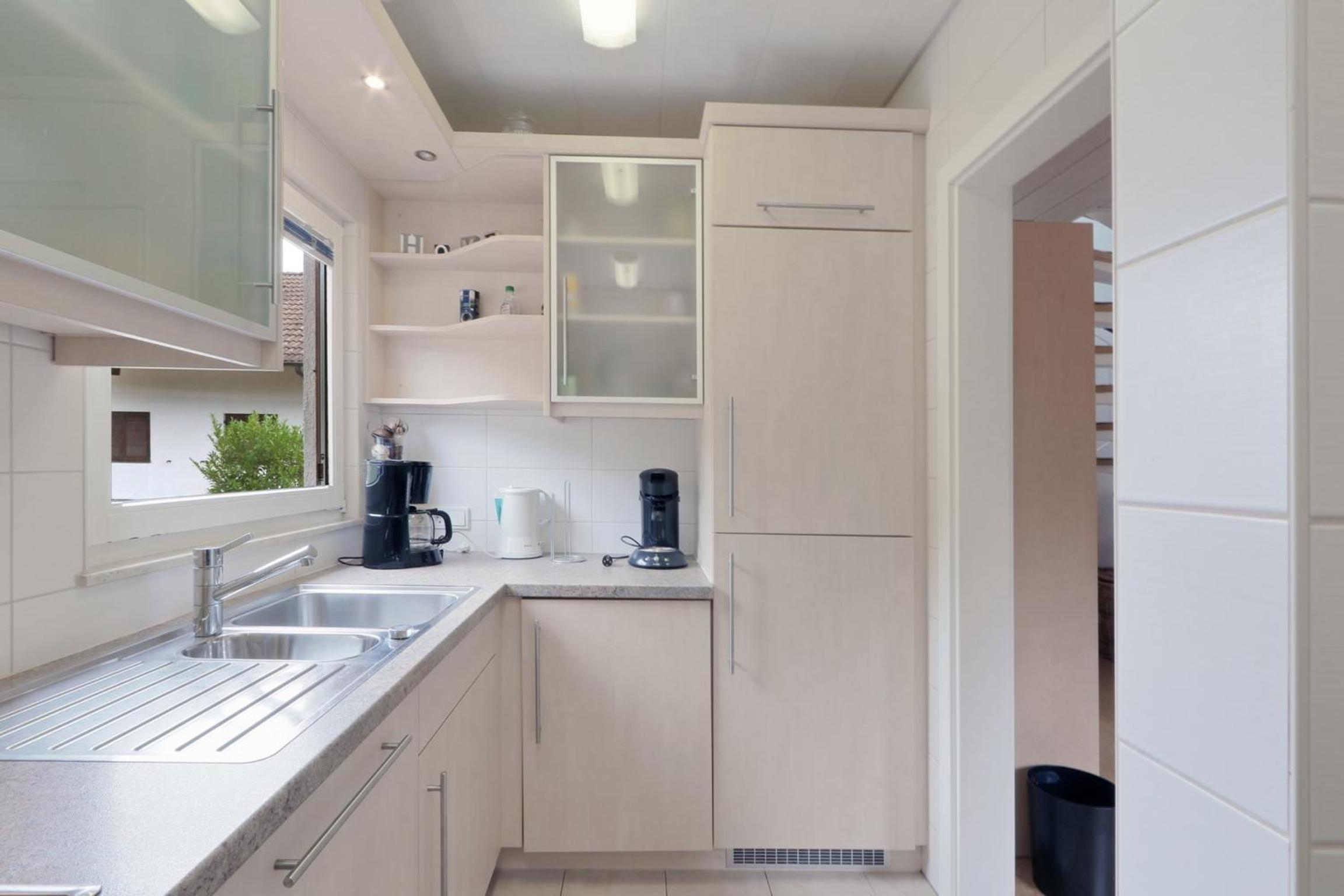 Ferienhaus mit Sauna direkt am Waldrand, See, Wald und Ruhe