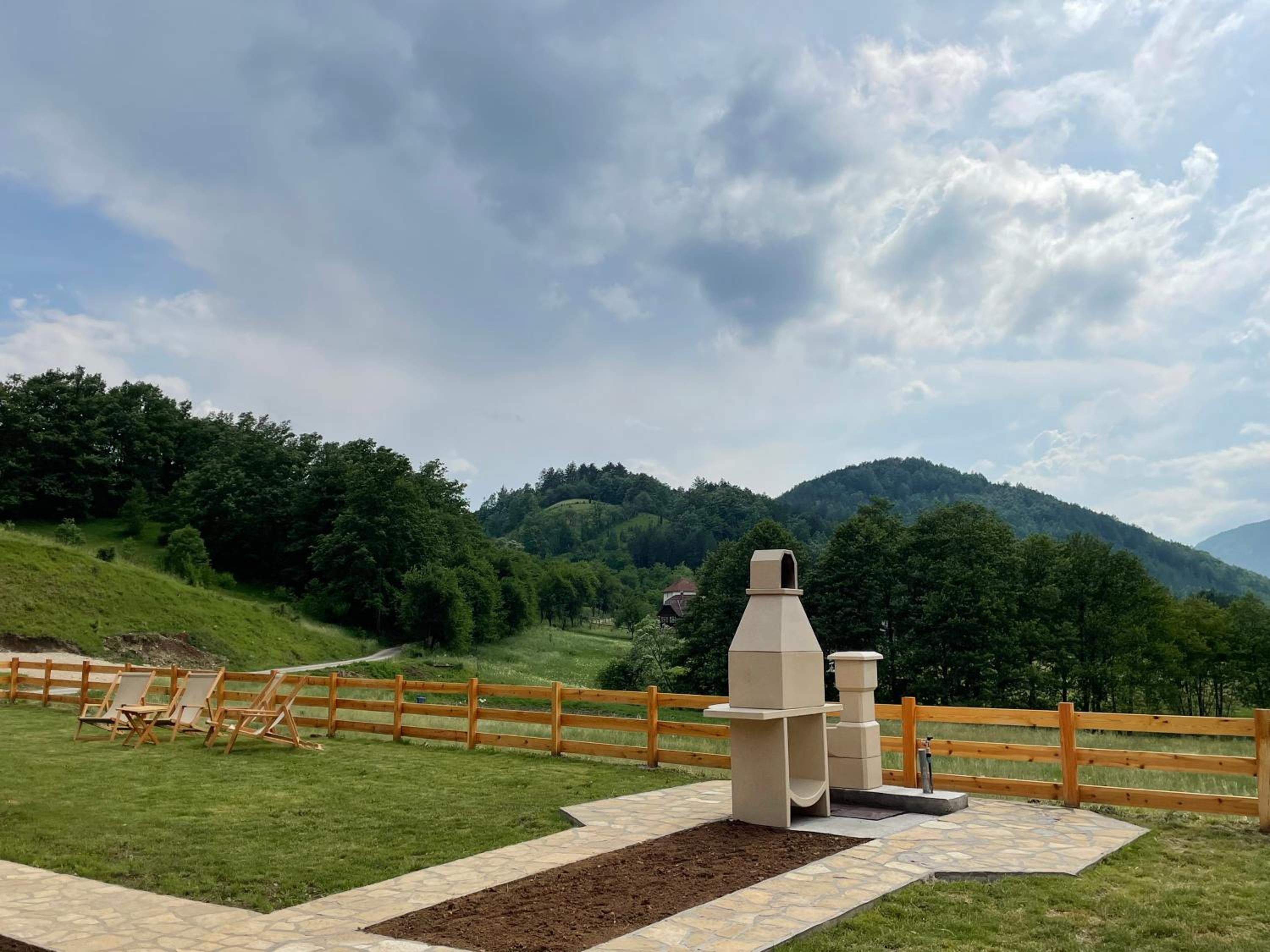 Mokrogorski konaci view 5