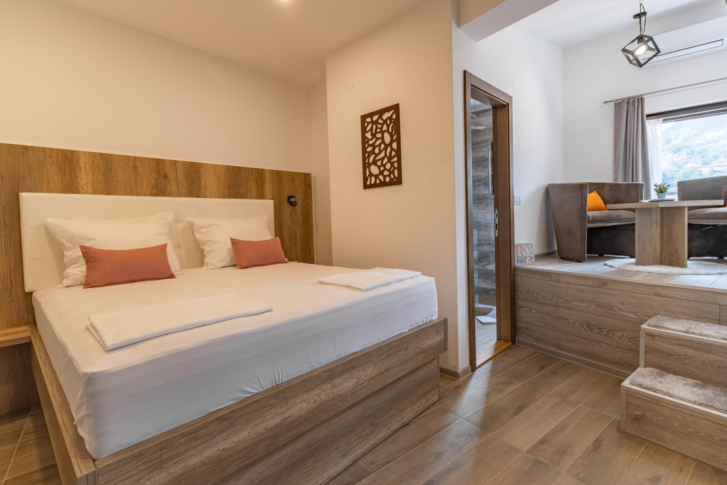 Verdi Rooms