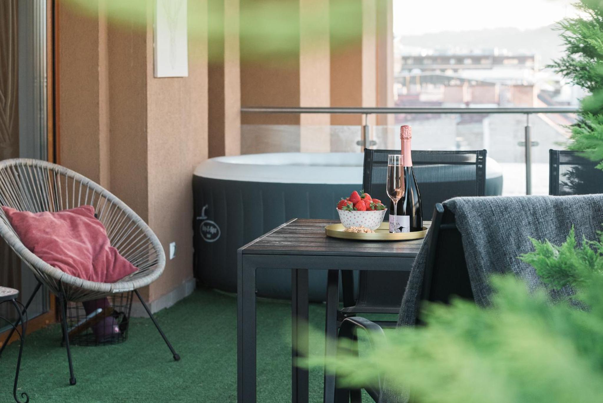 balance & terrace