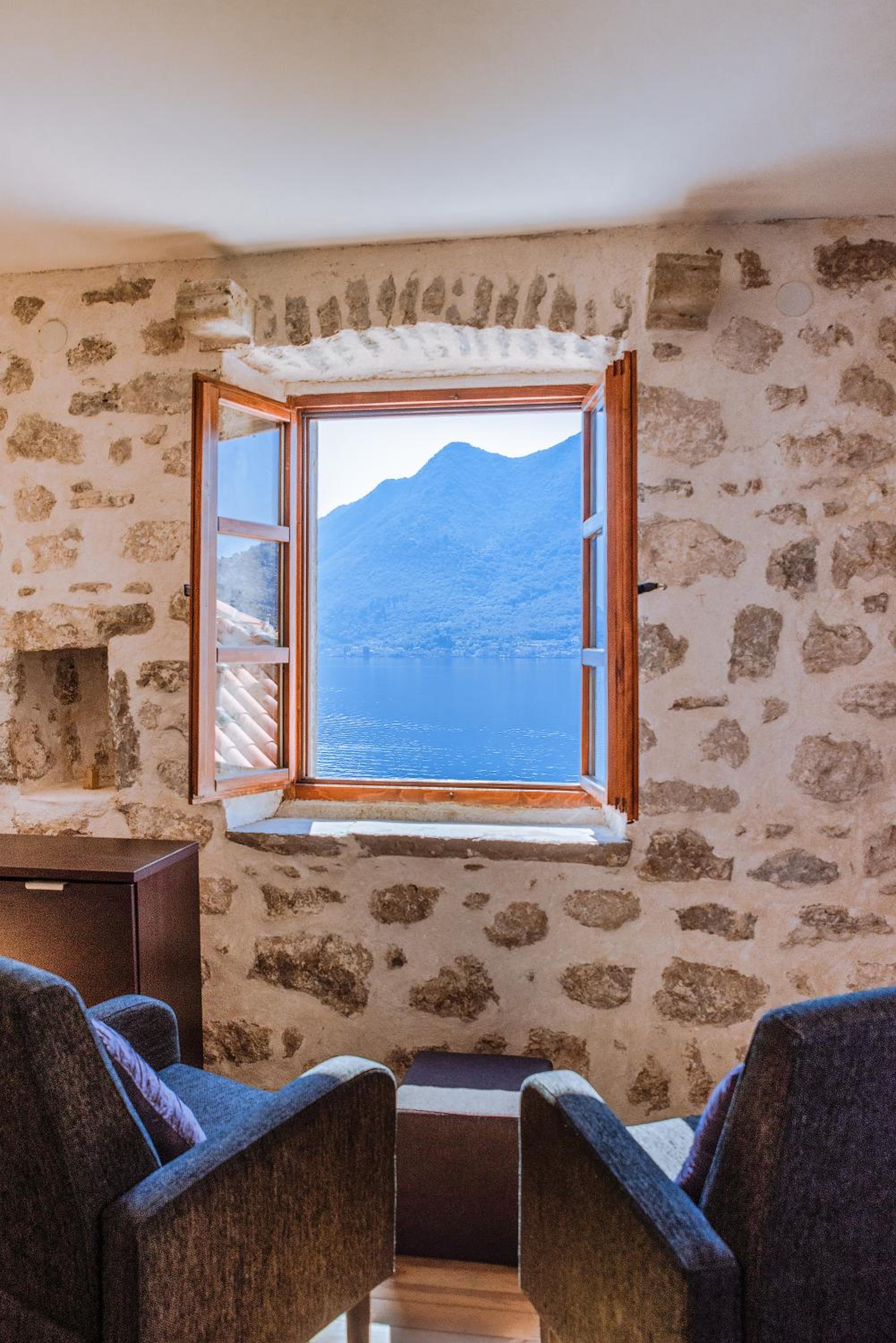 GuestHouse Mrshe Palace view 3
