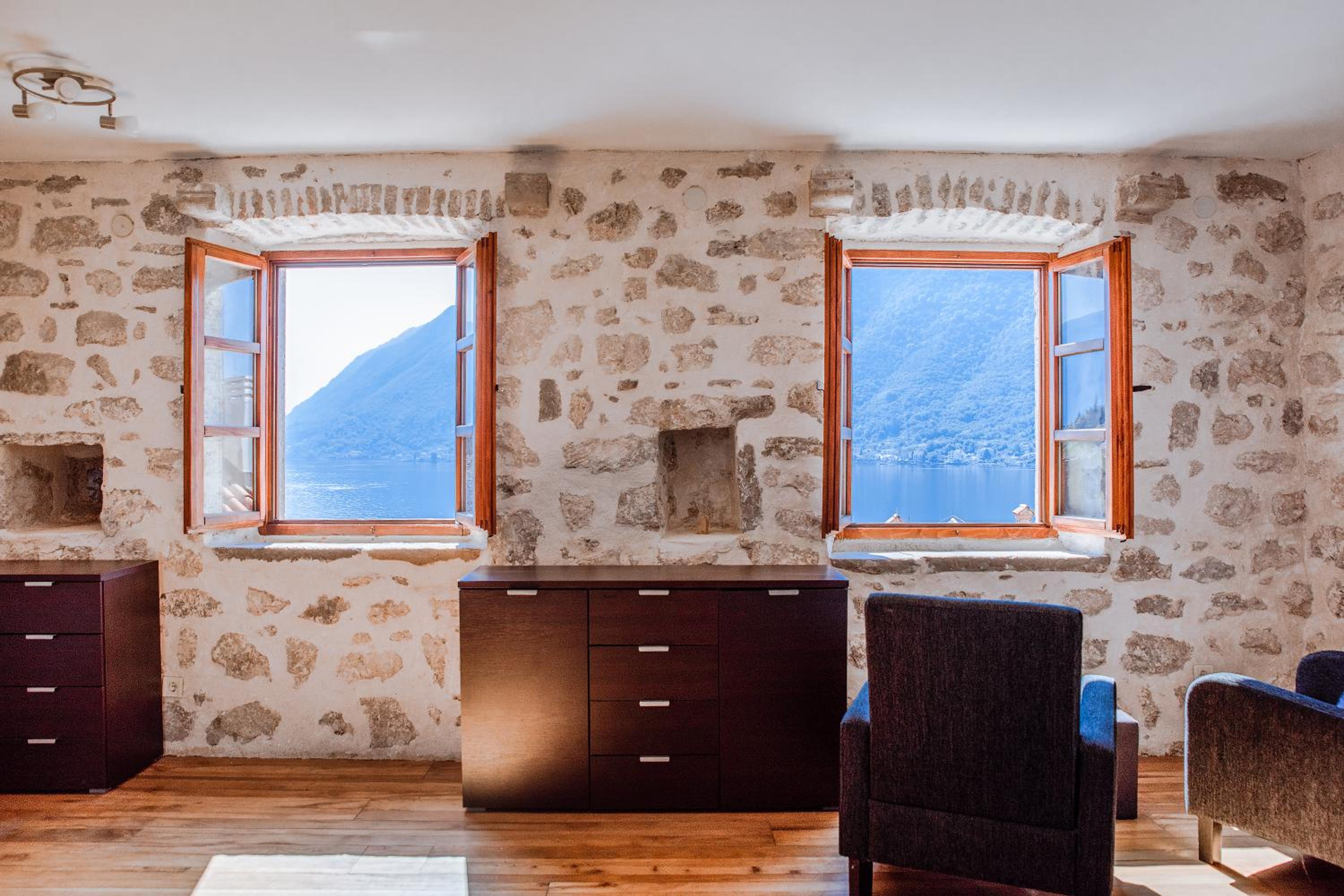 GuestHouse Mrshe Palace view 4