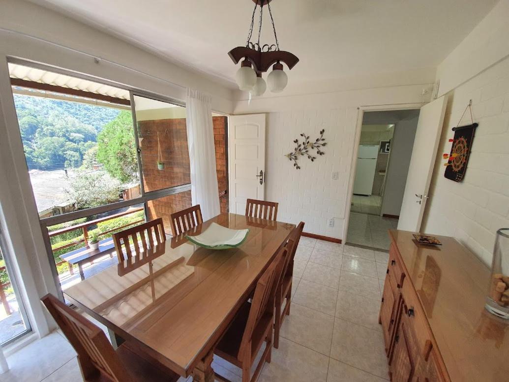 Casa aconchegante com vista para as montanhas
