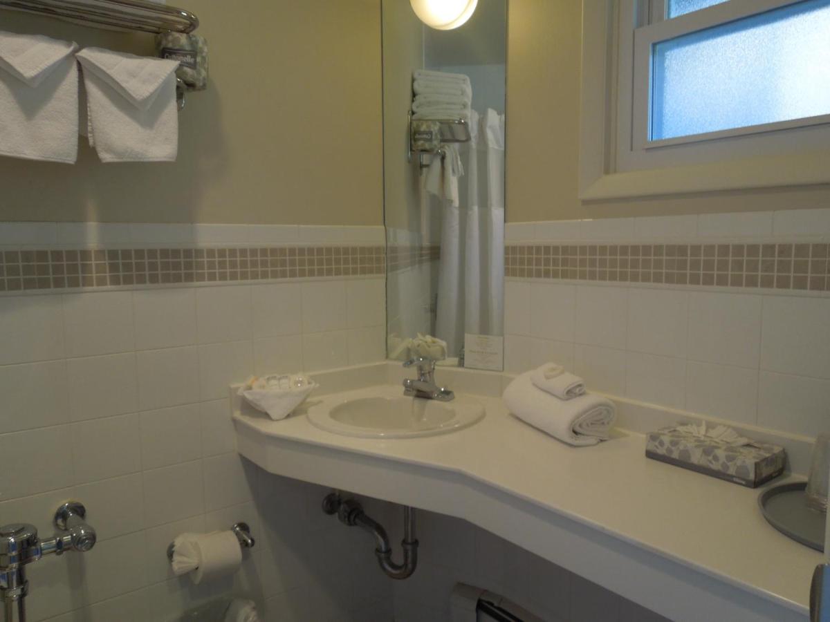 East Hampton House Resort 96