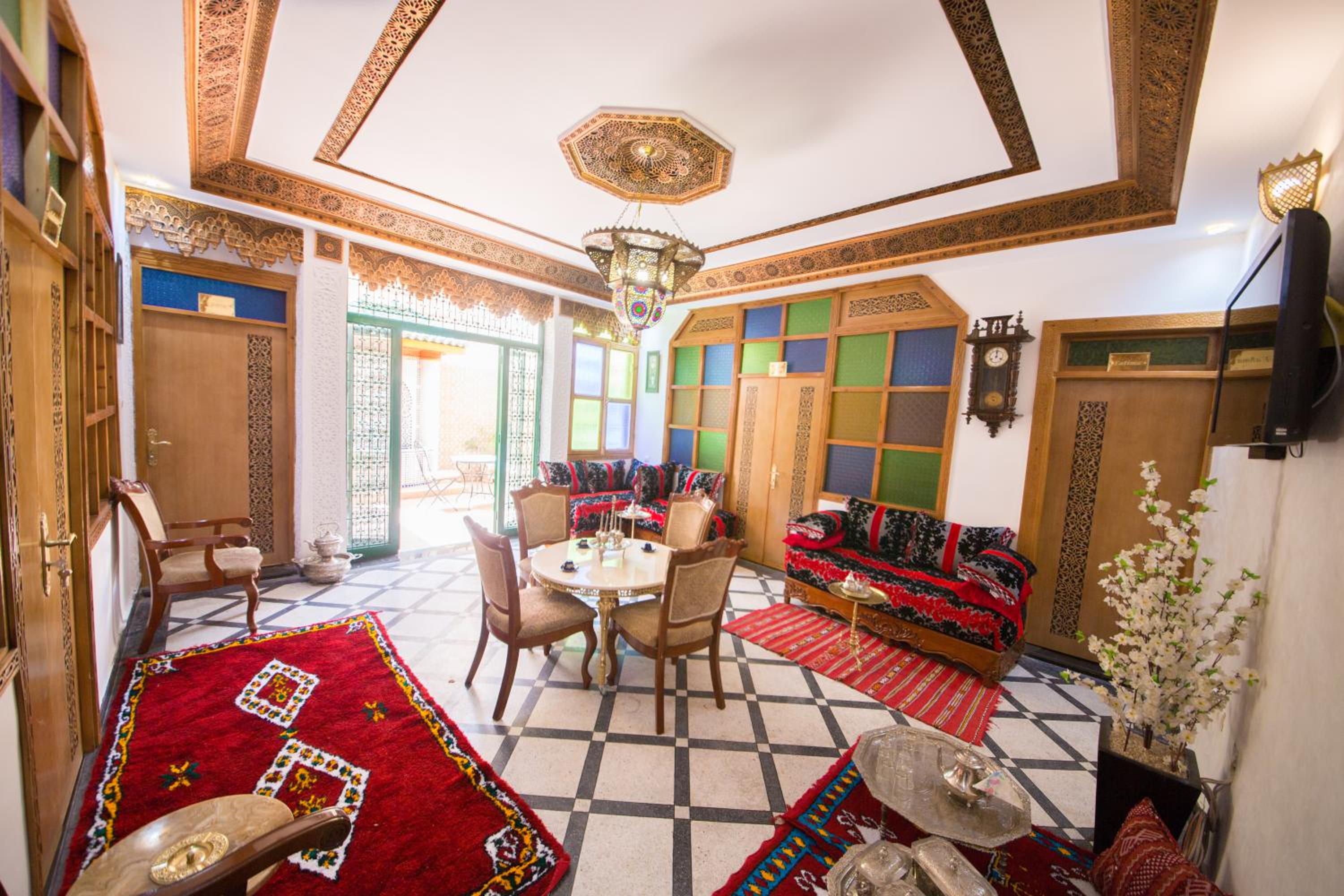 lounge