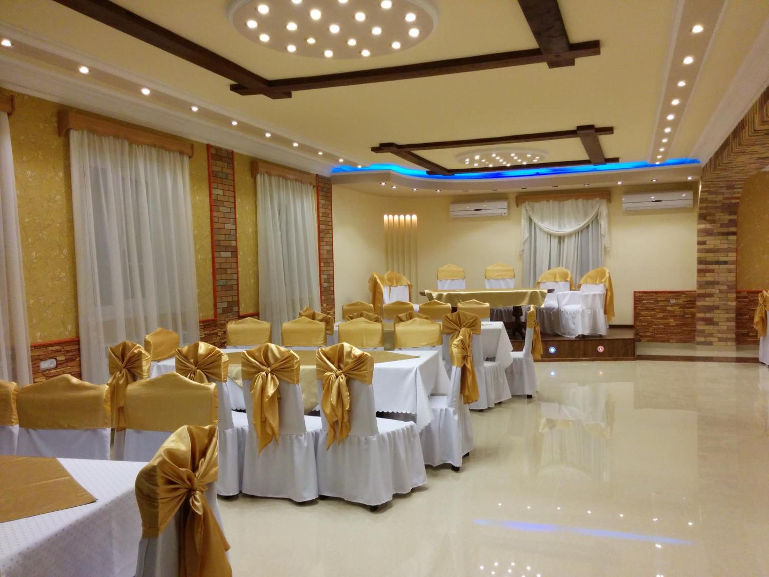 Erazank Hotel