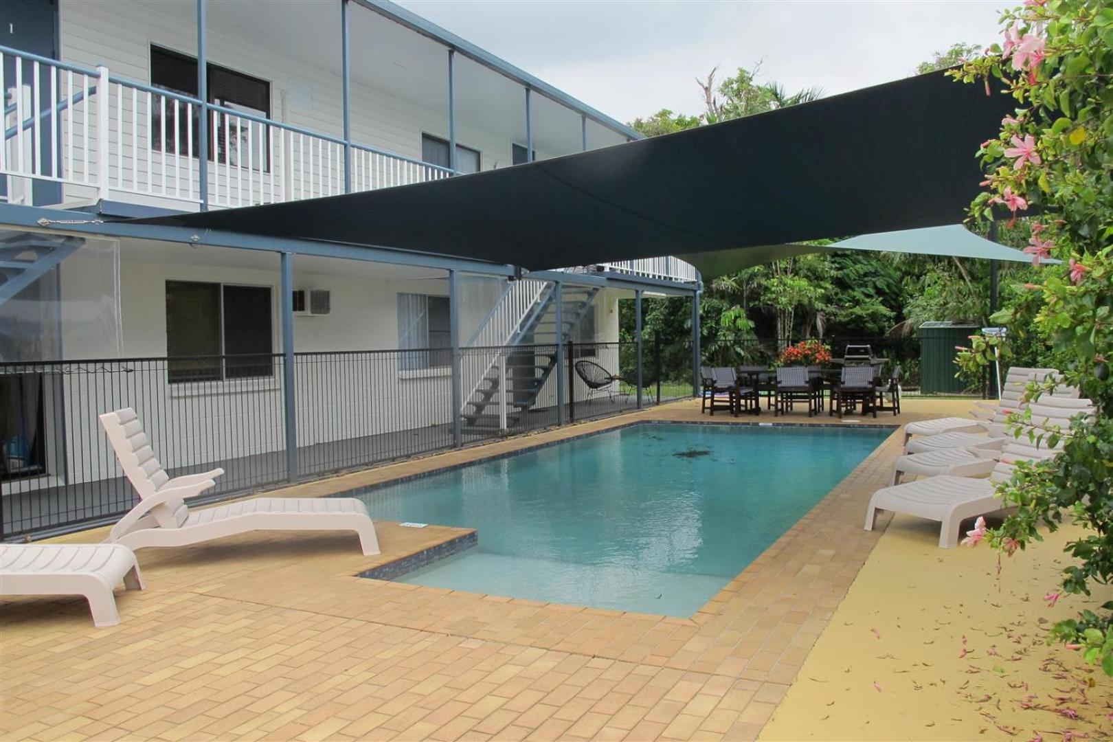Apollo Jewel Beachfront Apartments
