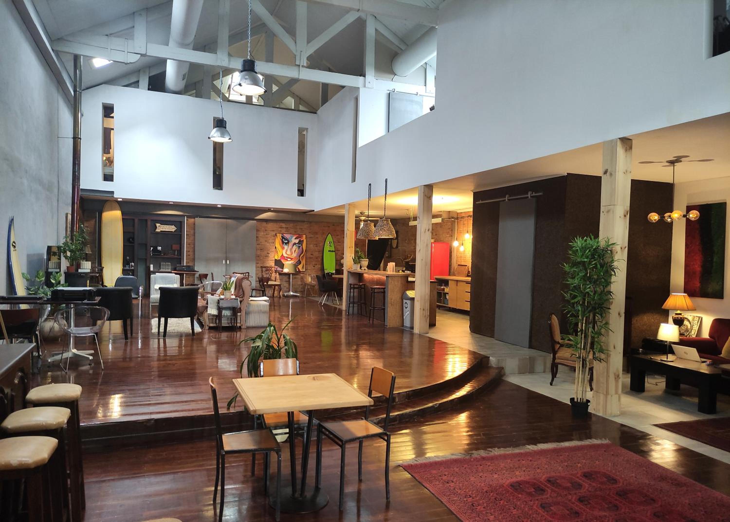 lounge